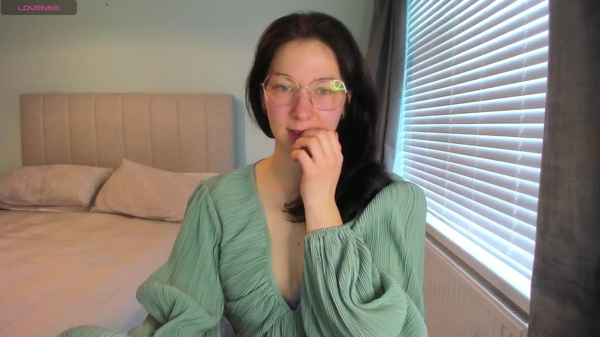 Gallery image thumbnail from SylviaShine's myfreecams stream on, 03/24/2026, 14:23 image 3 of 20