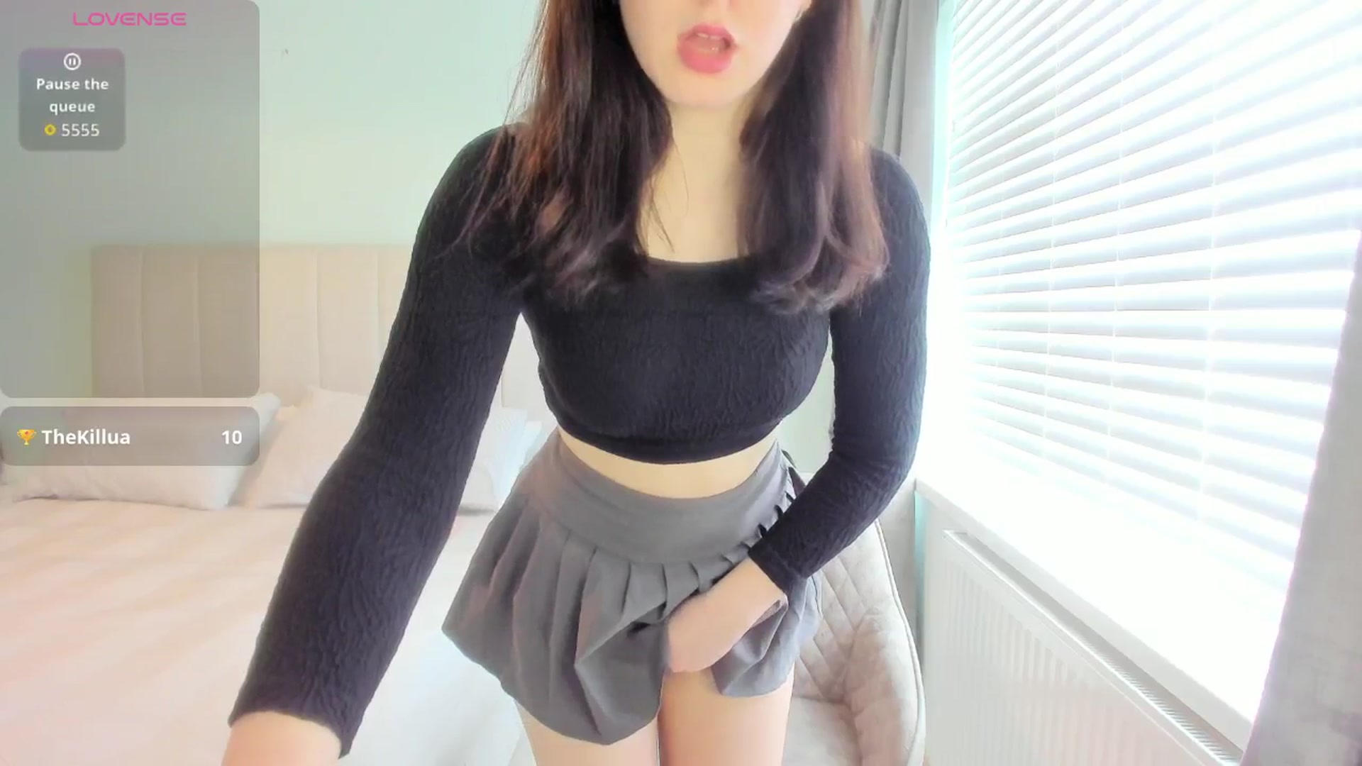 Gallery image thumbnail from SylviaShine's myfreecams stream on, 03/25/2026, 14:51 image 14 of 20