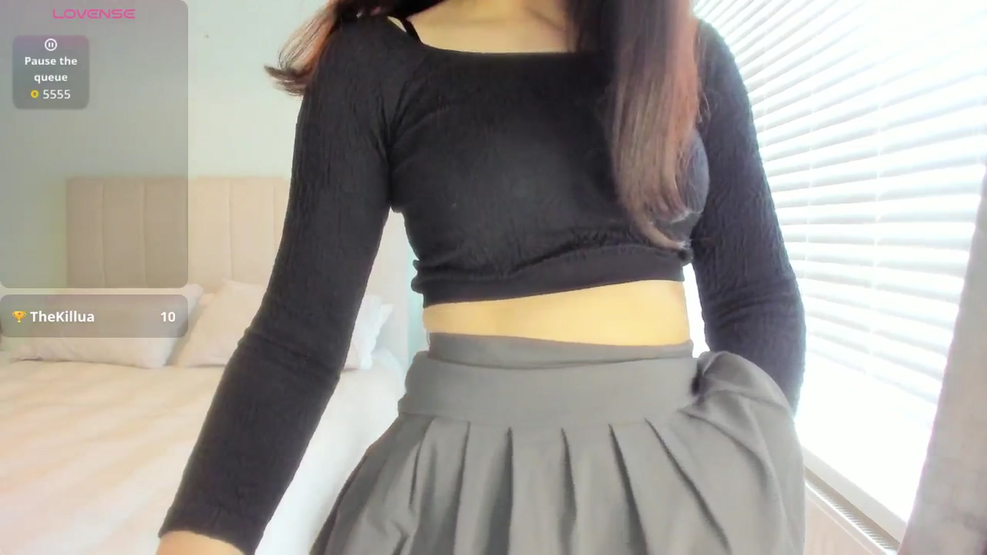 Gallery image thumbnail from SylviaShine's myfreecams stream on, 03/25/2026, 14:51 image 11 of 20