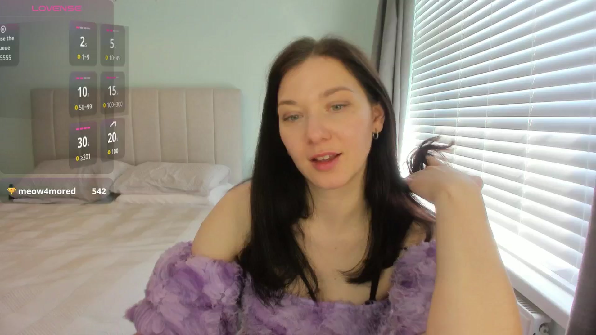 Gallery image thumbnail from SylviaShine's myfreecams stream on, 04/06/2026, 14:45 image 17 of 20