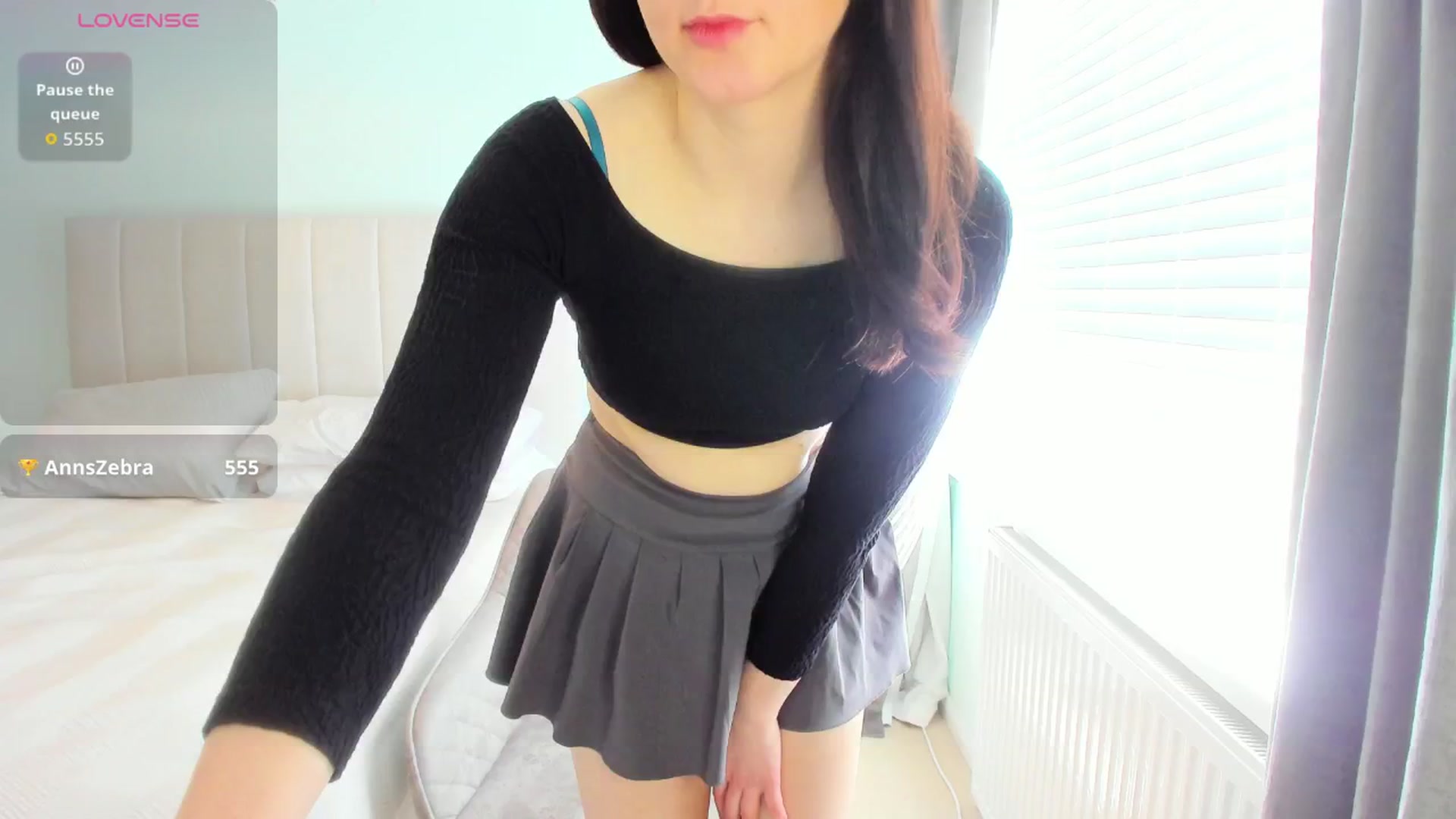 Gallery image thumbnail from SylviaShine's myfreecams stream on, 04/12/2026, 14:39 image 16 of 20
