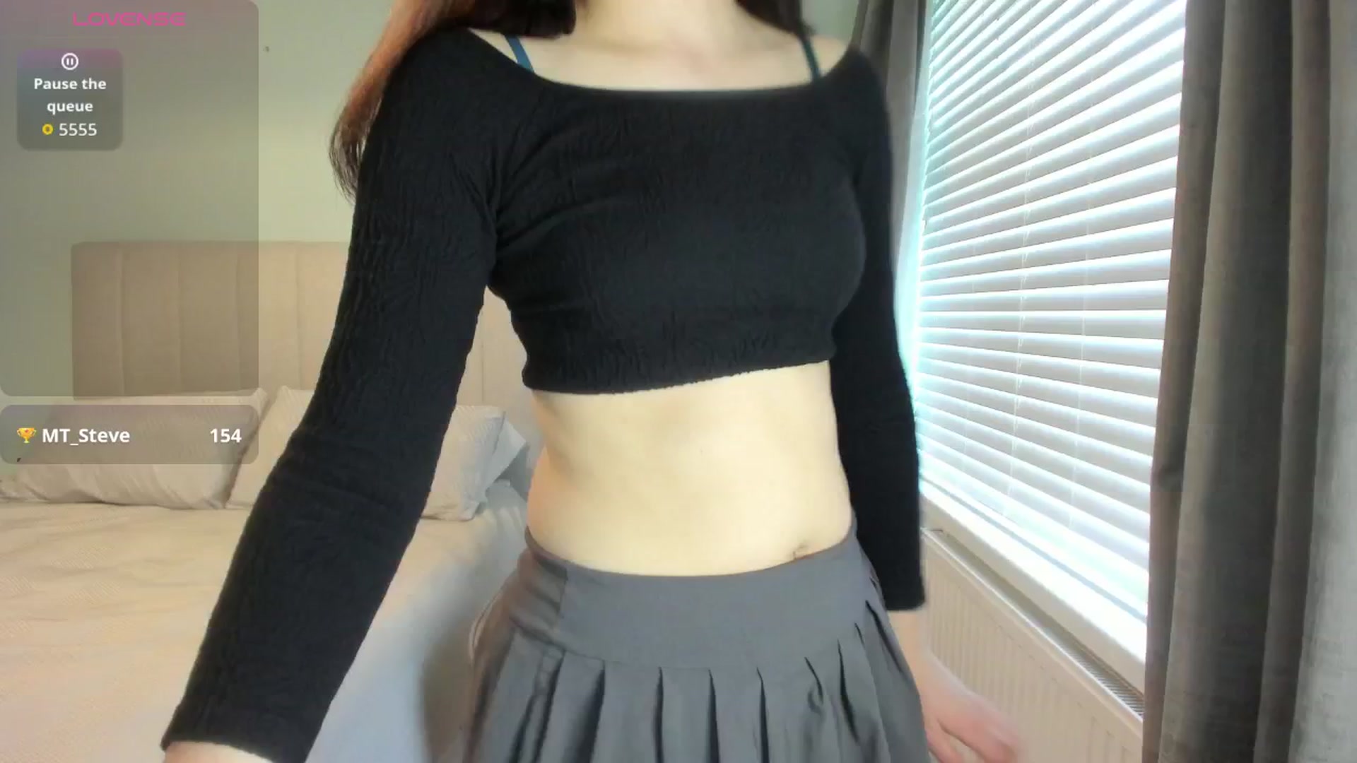 Gallery image thumbnail from SylviaShine's myfreecams stream on, 04/12/2026, 18:20 image 16 of 20