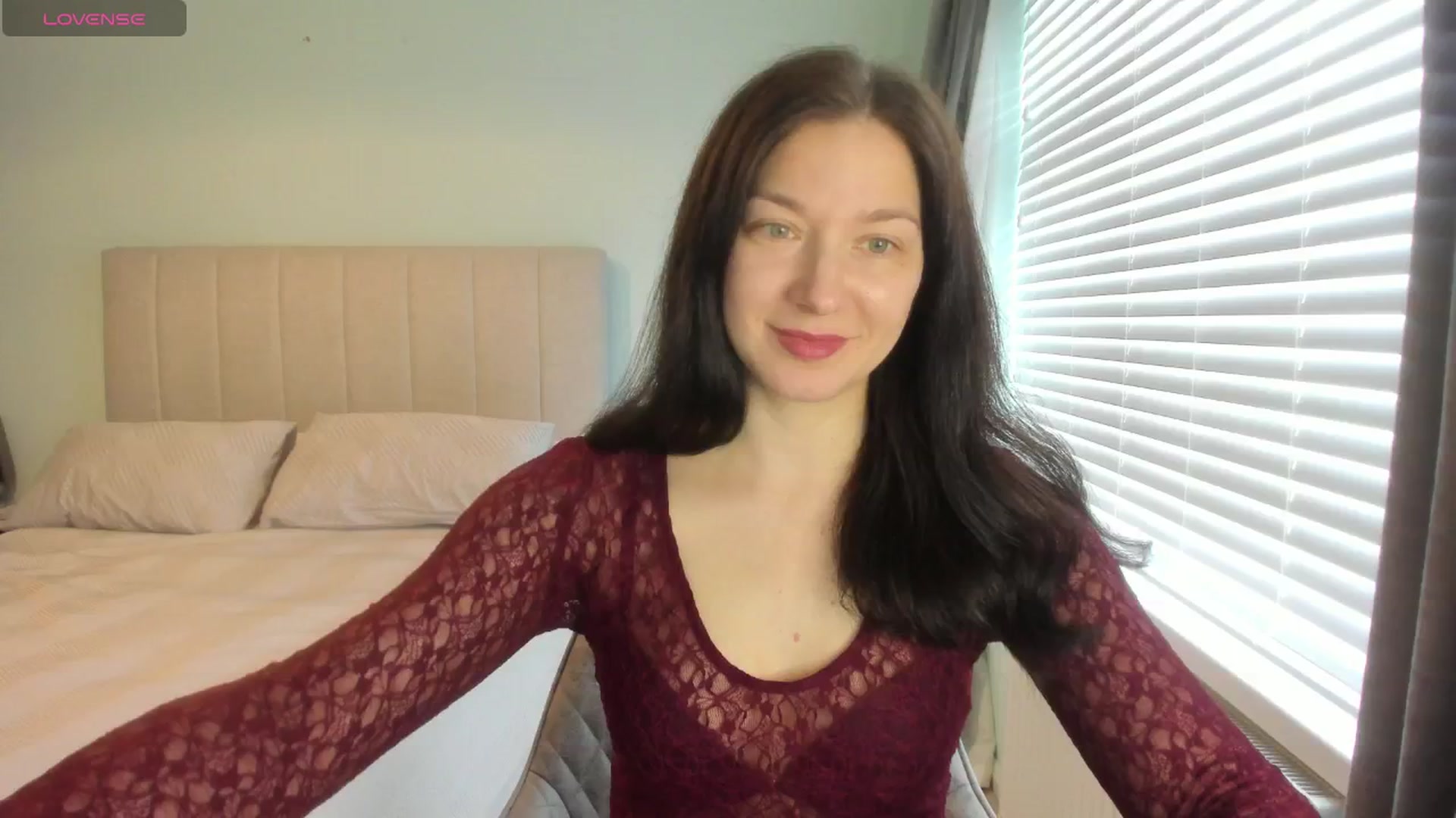 Gallery image thumbnail from SylviaShine's myfreecams stream on, 04/16/2026, 15:58 image 1 of 20