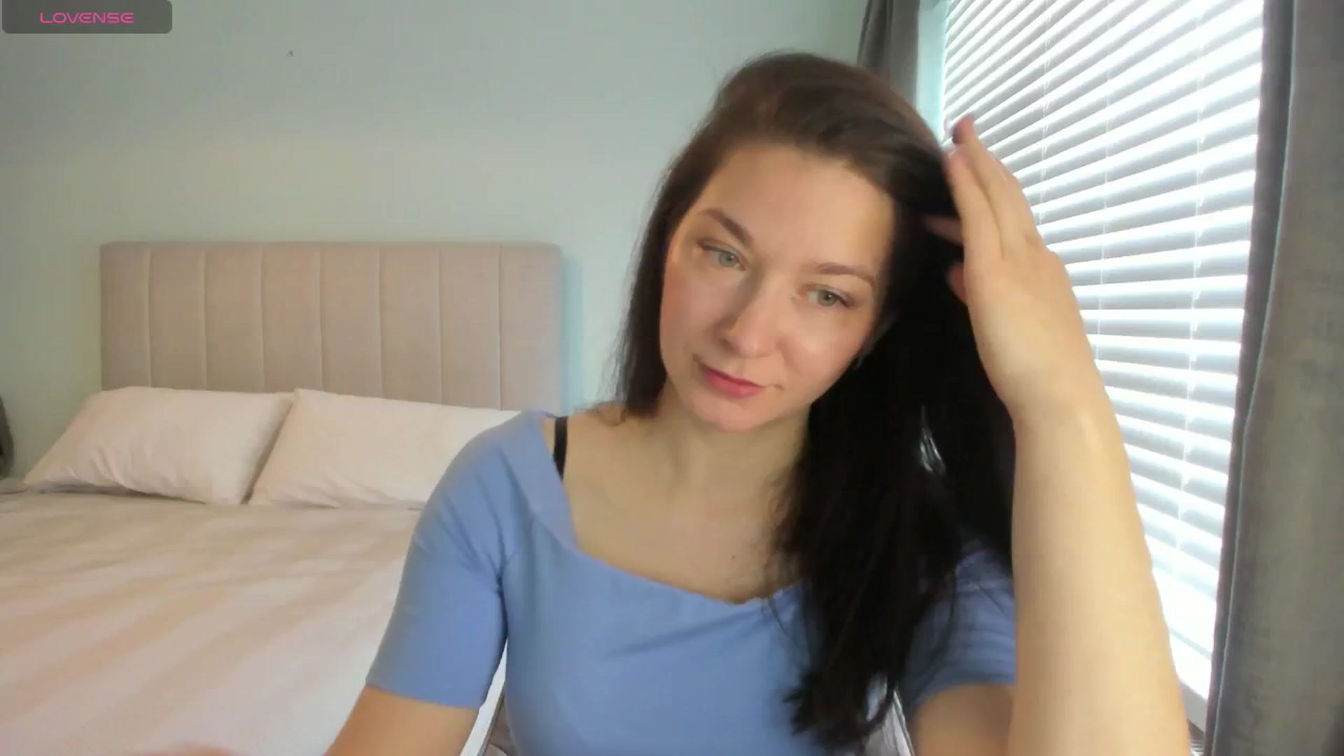 Gallery image thumbnail from SylviaShine's myfreecams stream on, 04/21/2026, 10:50 image 13 of 20
