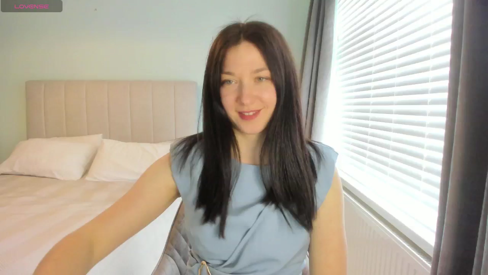 Gallery image thumbnail from SylviaShine's myfreecams stream on, 04/22/2026, 16:54 image 5 of 20