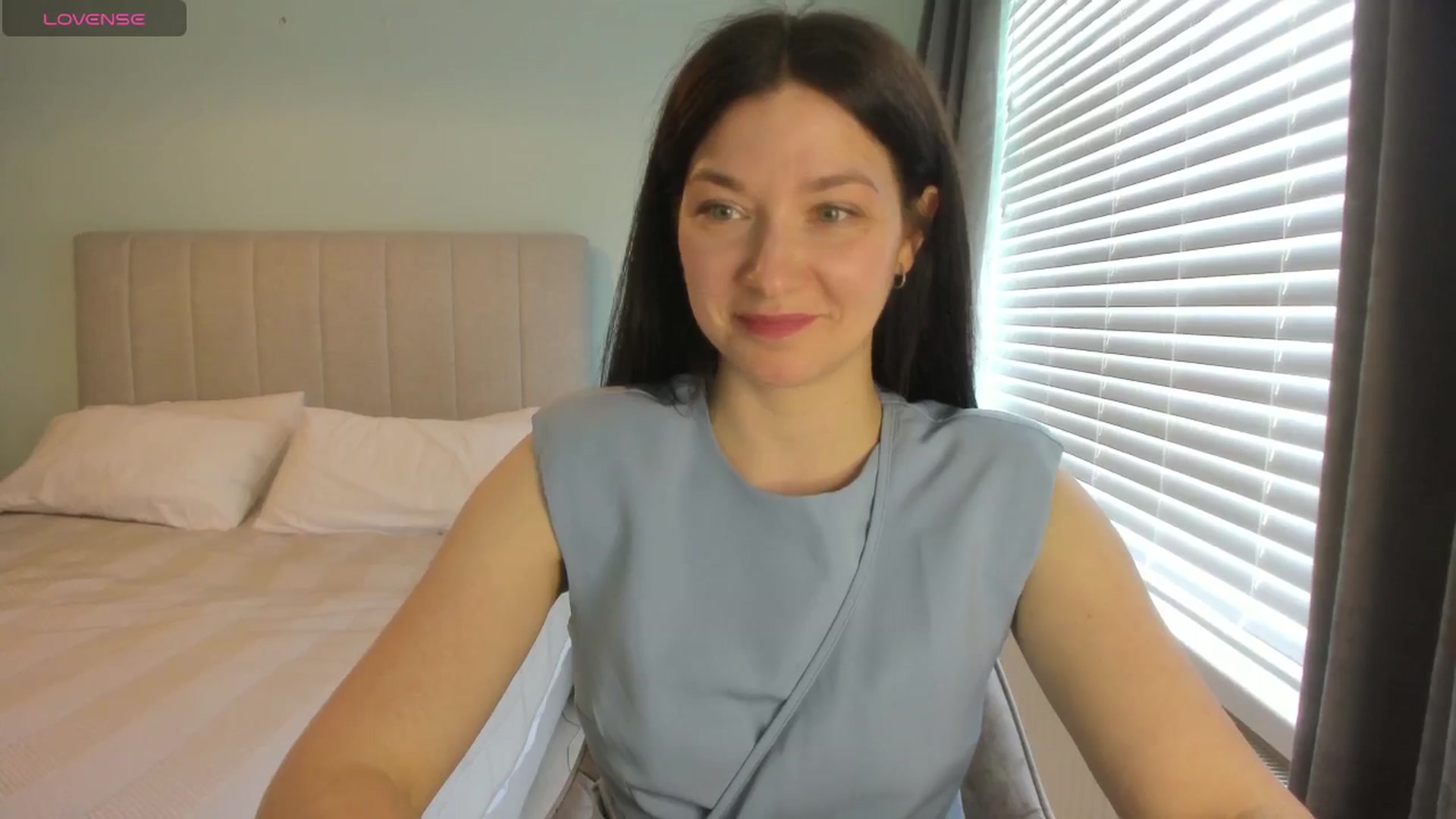 Gallery image thumbnail from SylviaShine's myfreecams stream on, 04/22/2026, 16:54 image 15 of 20