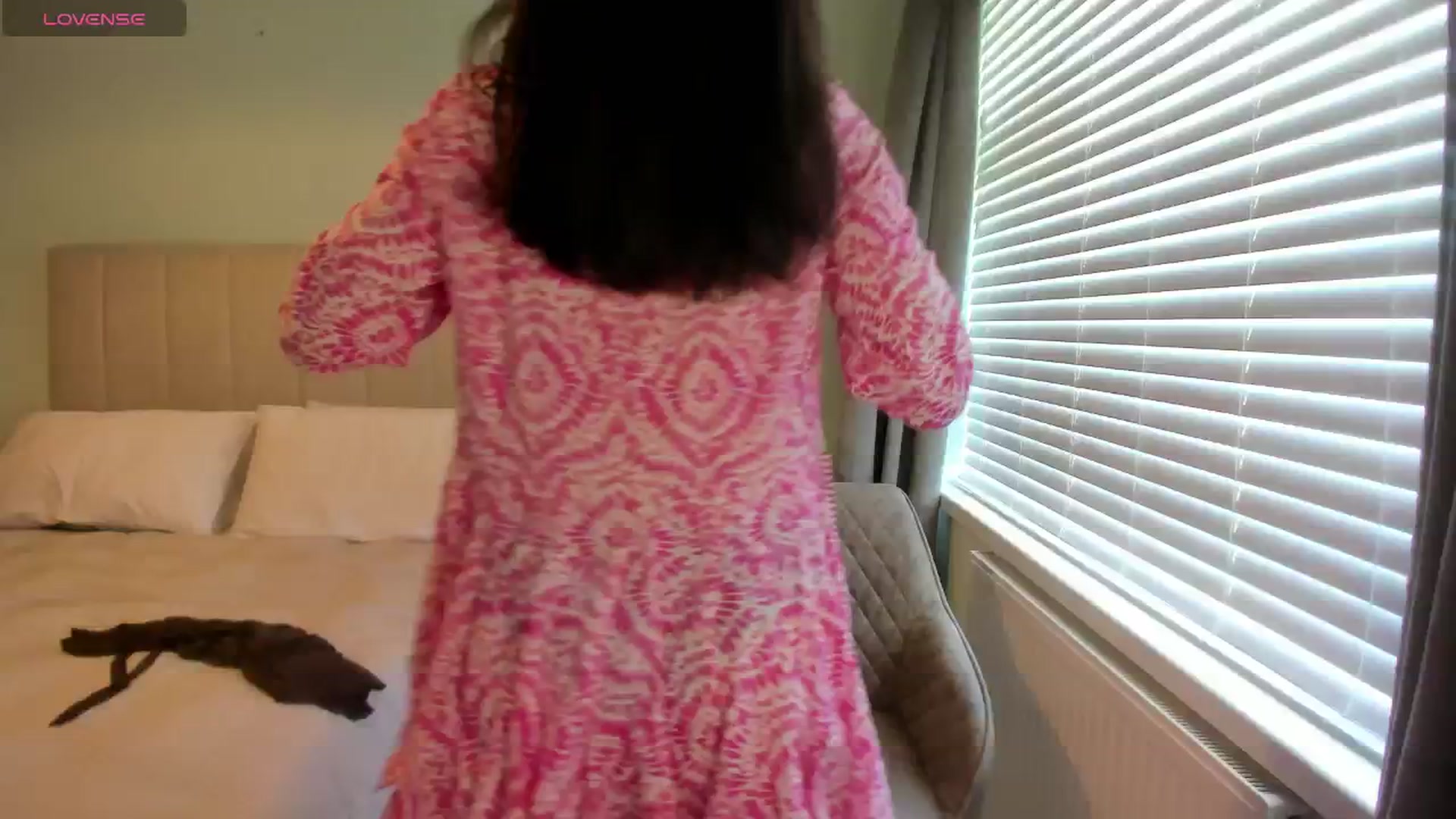 Gallery image thumbnail from SylviaShine's myfreecams stream on, 04/25/2026, 16:48 image 13 of 20