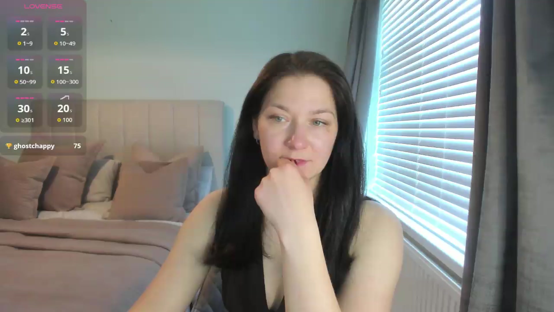 Gallery image thumbnail from SylviaShine's myfreecams stream on, 05/09/2026, 18:14 image 16 of 20
