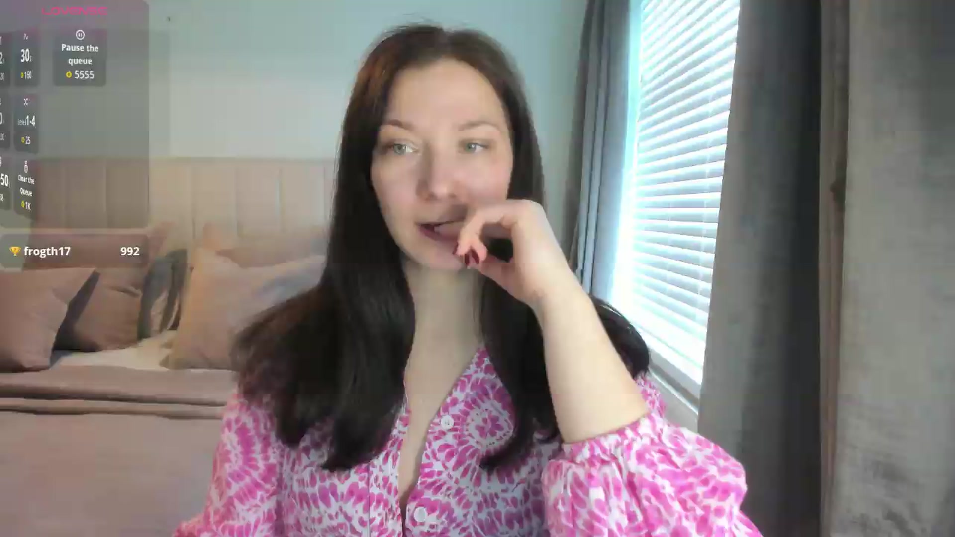 Gallery image thumbnail from SylviaShine's myfreecams stream on, 05/13/2026, 17:54 image 5 of 20
