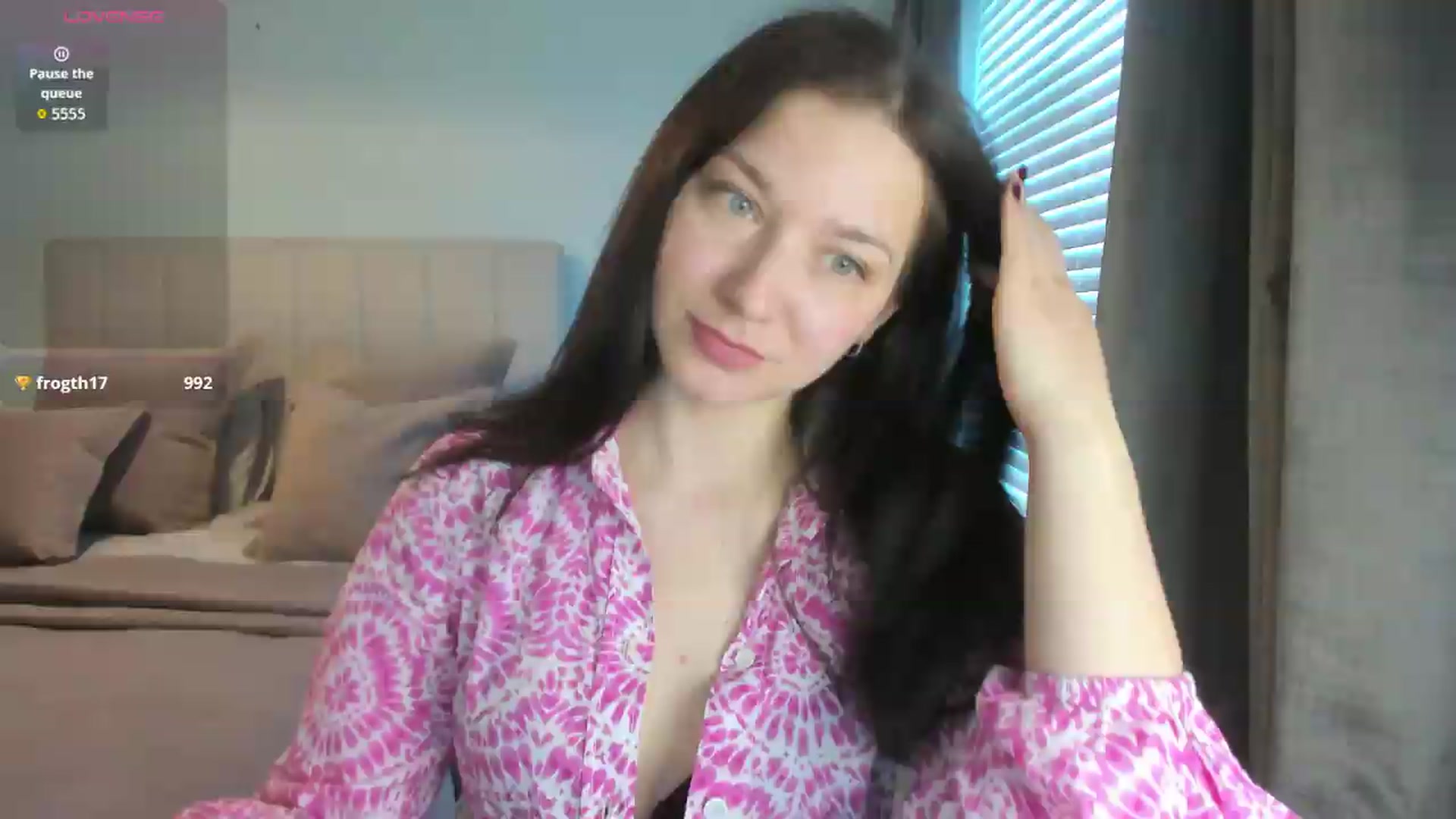 Gallery image thumbnail from SylviaShine's myfreecams stream on, 05/13/2026, 18:50 image 3 of 20