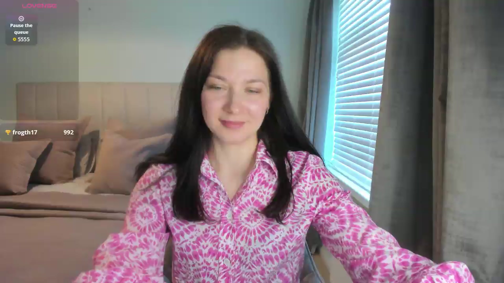 Gallery image thumbnail from SylviaShine's myfreecams stream on, 05/13/2026, 18:50 image 9 of 20