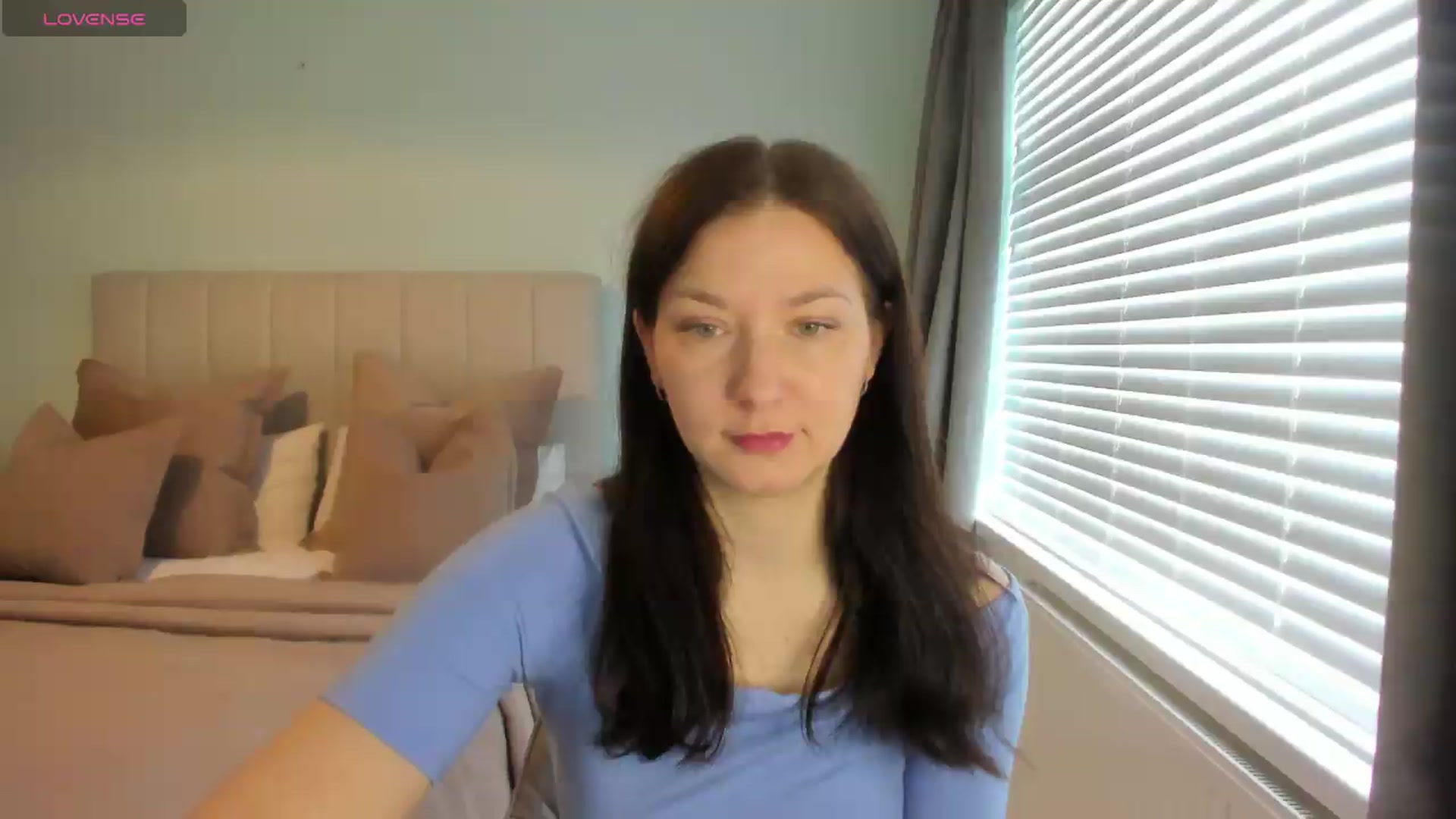 Gallery image thumbnail from SylviaShine's myfreecams stream on, 05/19/2026, 10:14 image 5 of 20