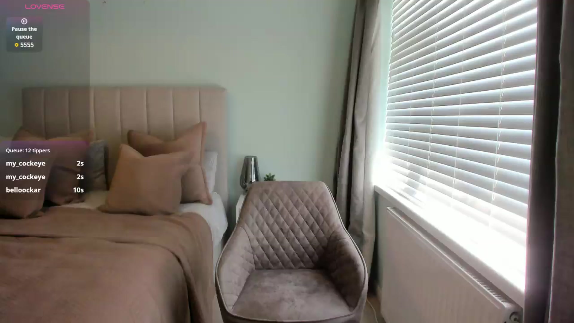Gallery image thumbnail from SylviaShine's myfreecams stream on, 06/02/2026, 13:19 image 13 of 20