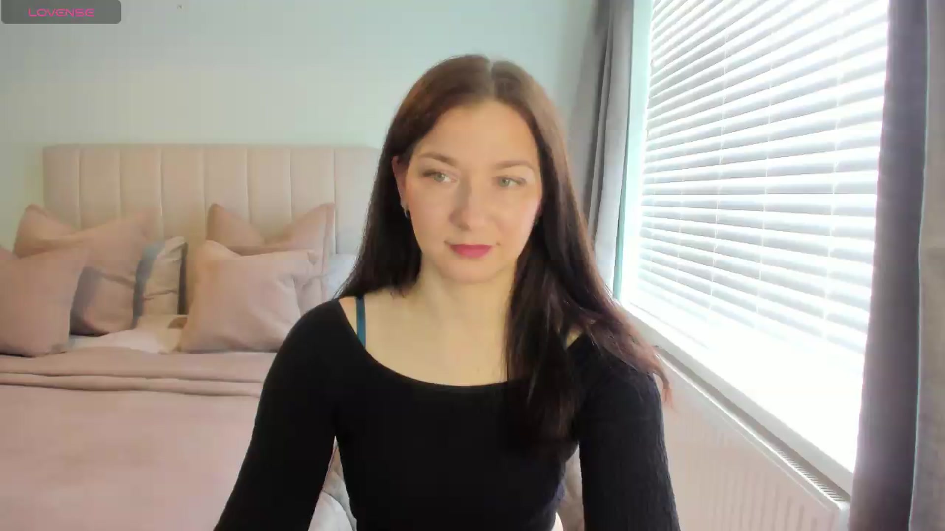 Gallery image thumbnail from SylviaShine's myfreecams stream on, 06/03/2026, 11:23 image 10 of 20