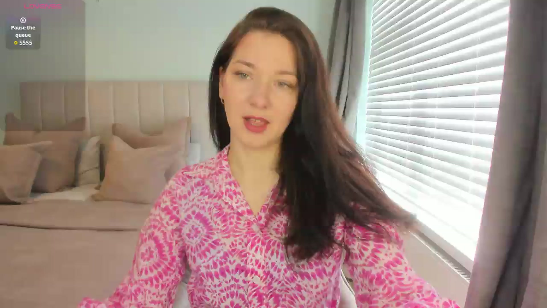 Gallery image thumbnail from SylviaShine's myfreecams stream on, 06/10/2026, 09:47 image 10 of 20