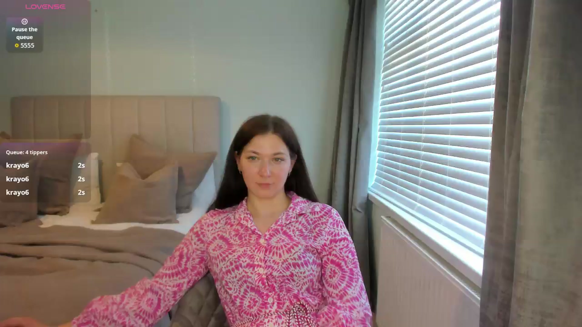 Gallery image thumbnail from SylviaShine's myfreecams stream on, 06/21/2026, 18:52 image 1 of 20