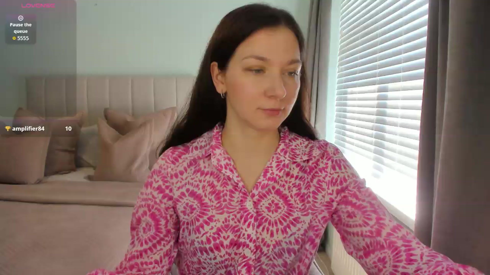 Gallery image thumbnail from SylviaShine's myfreecams stream on, 07/07/2026, 10:20 image 1 of 20