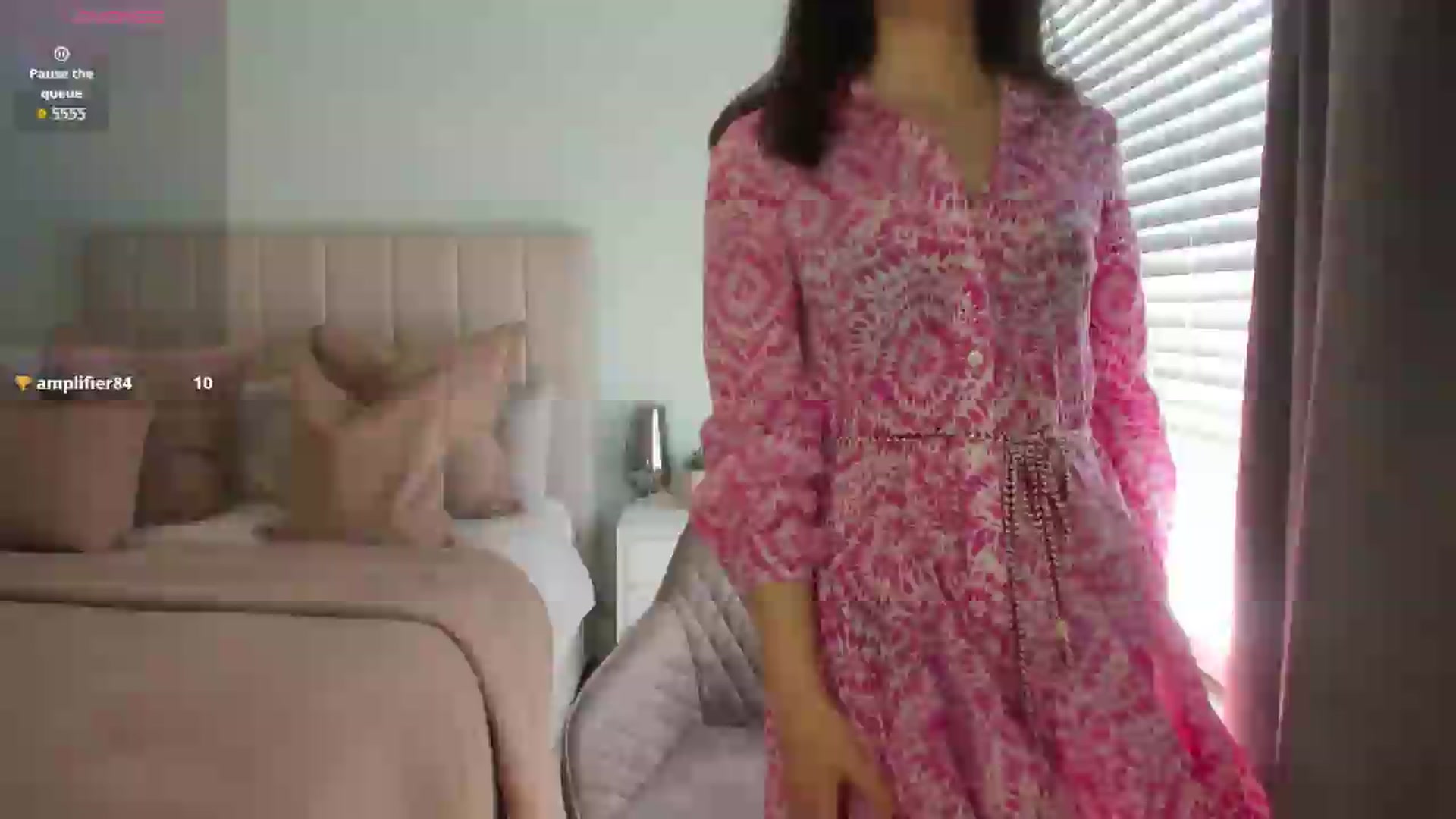 Gallery image thumbnail from SylviaShine's myfreecams stream on, 07/07/2026, 10:45 image 4 of 20