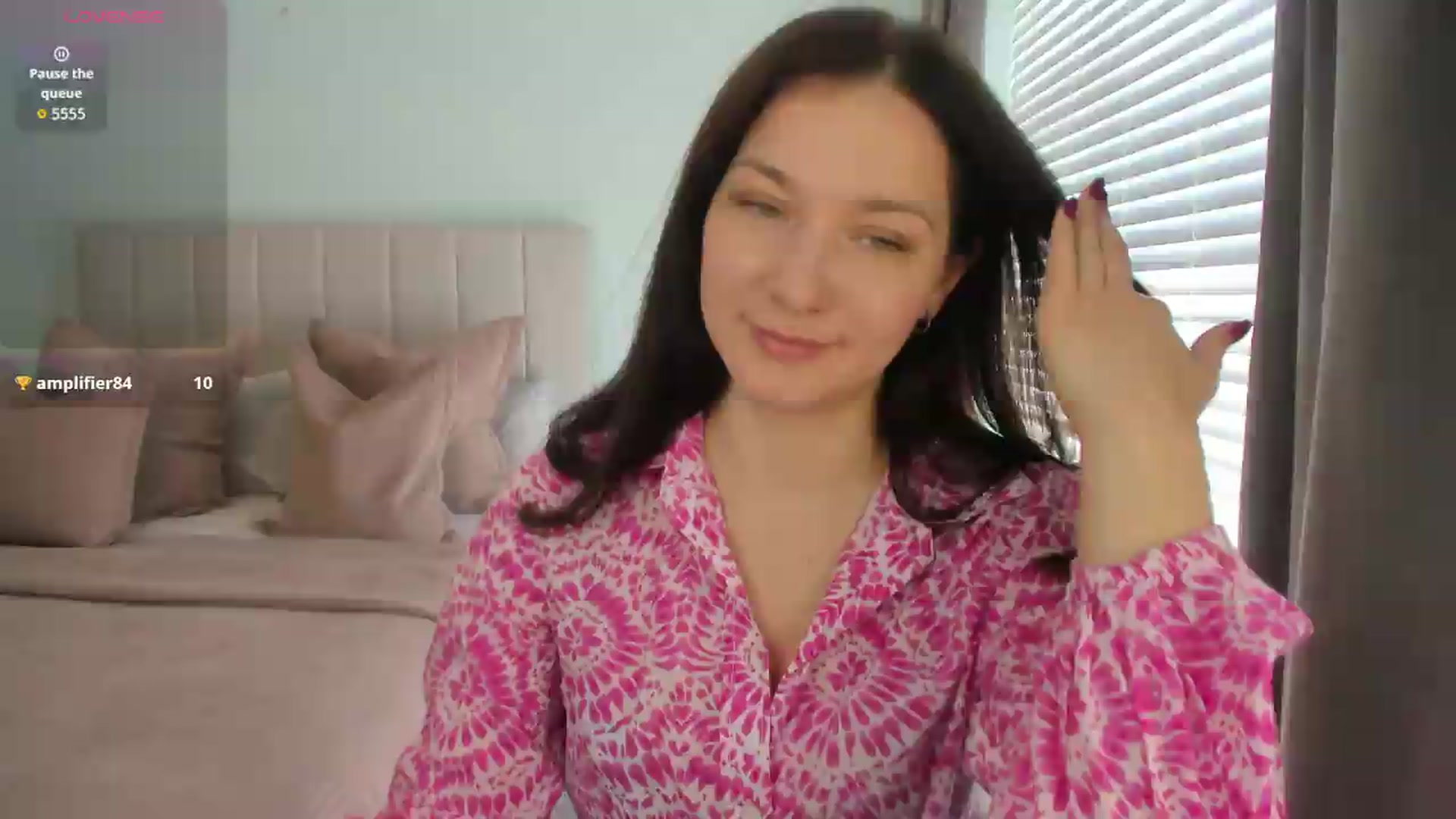 Gallery image thumbnail from SylviaShine's myfreecams stream on, 07/07/2026, 10:45 image 15 of 20