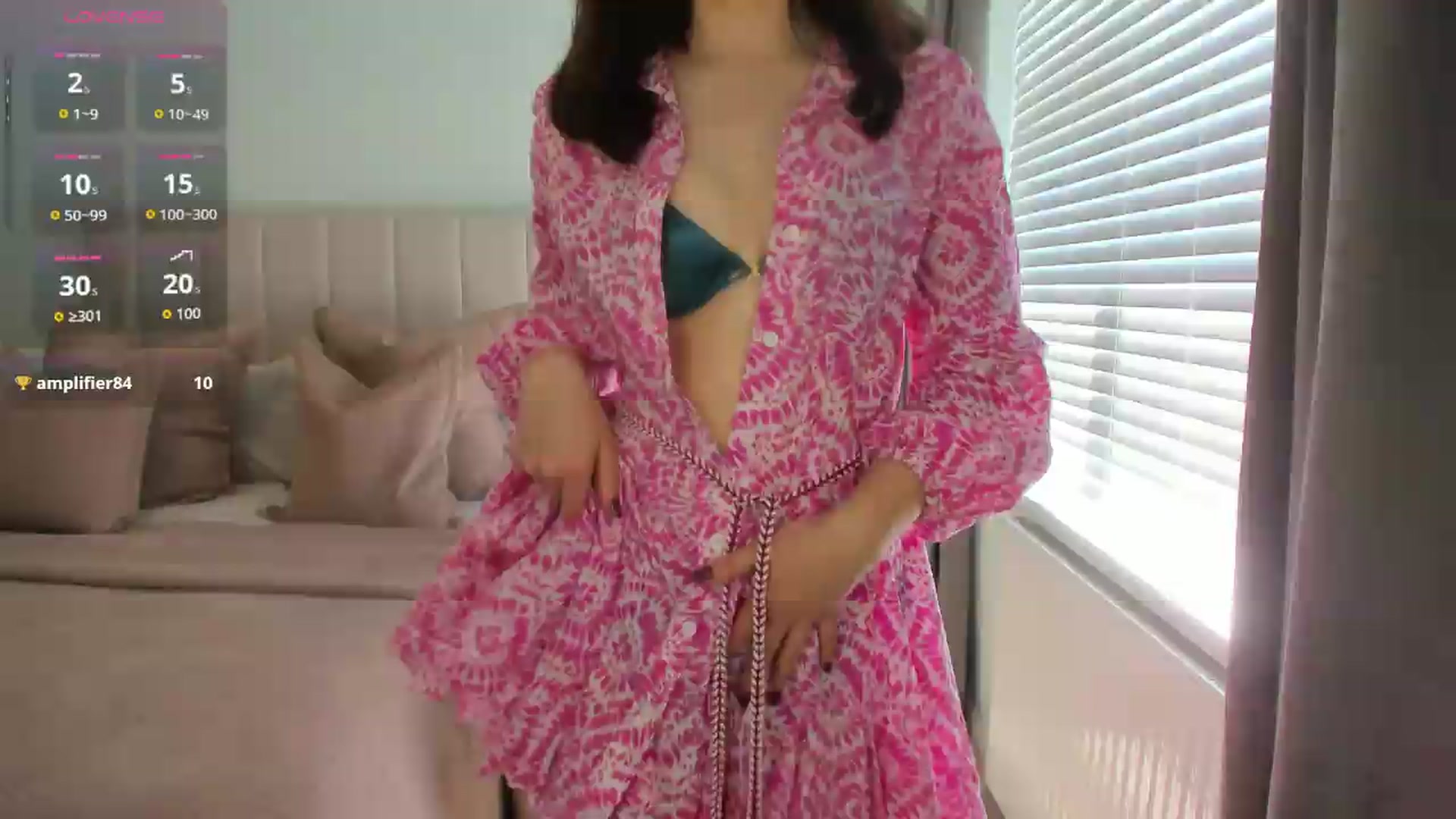Gallery image thumbnail from SylviaShine's myfreecams stream on, 07/07/2026, 11:54 image 11 of 20
