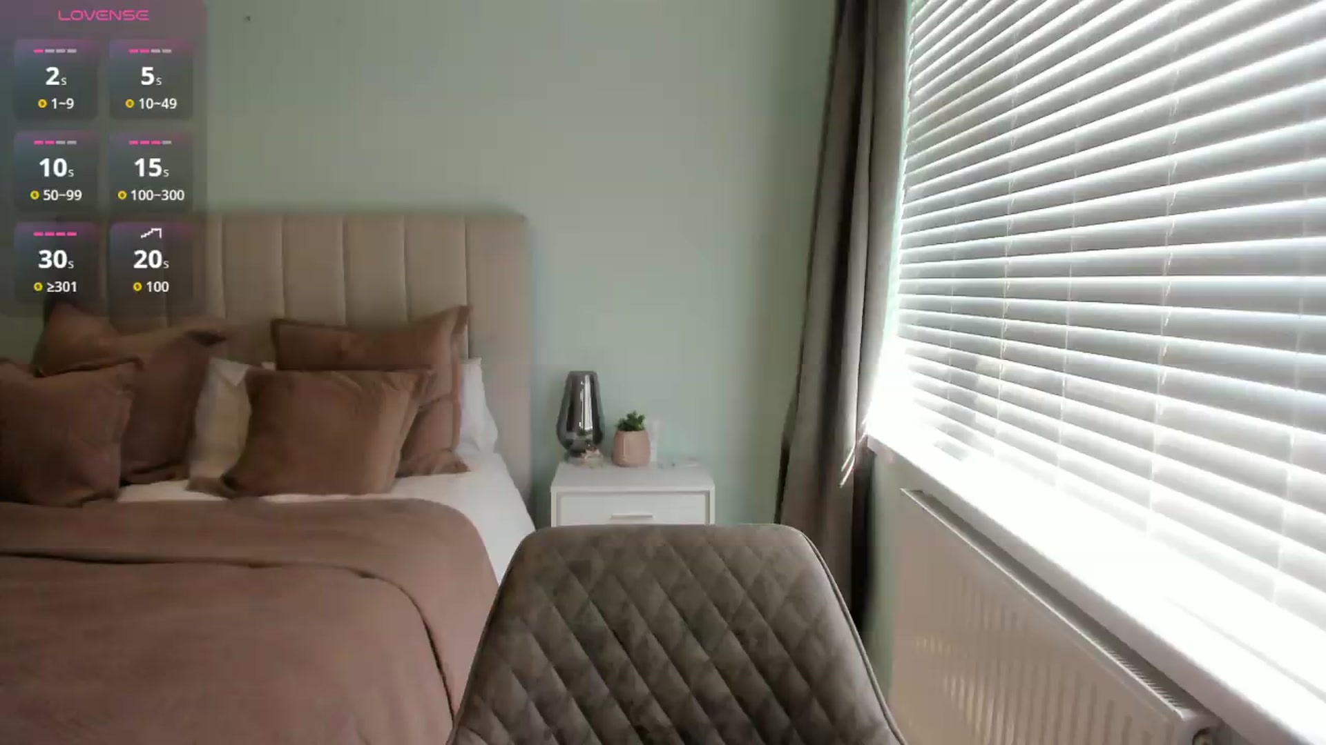 Gallery image thumbnail from SylviaShine's myfreecams stream on, 08/01/2026, 13:41 image 7 of 20