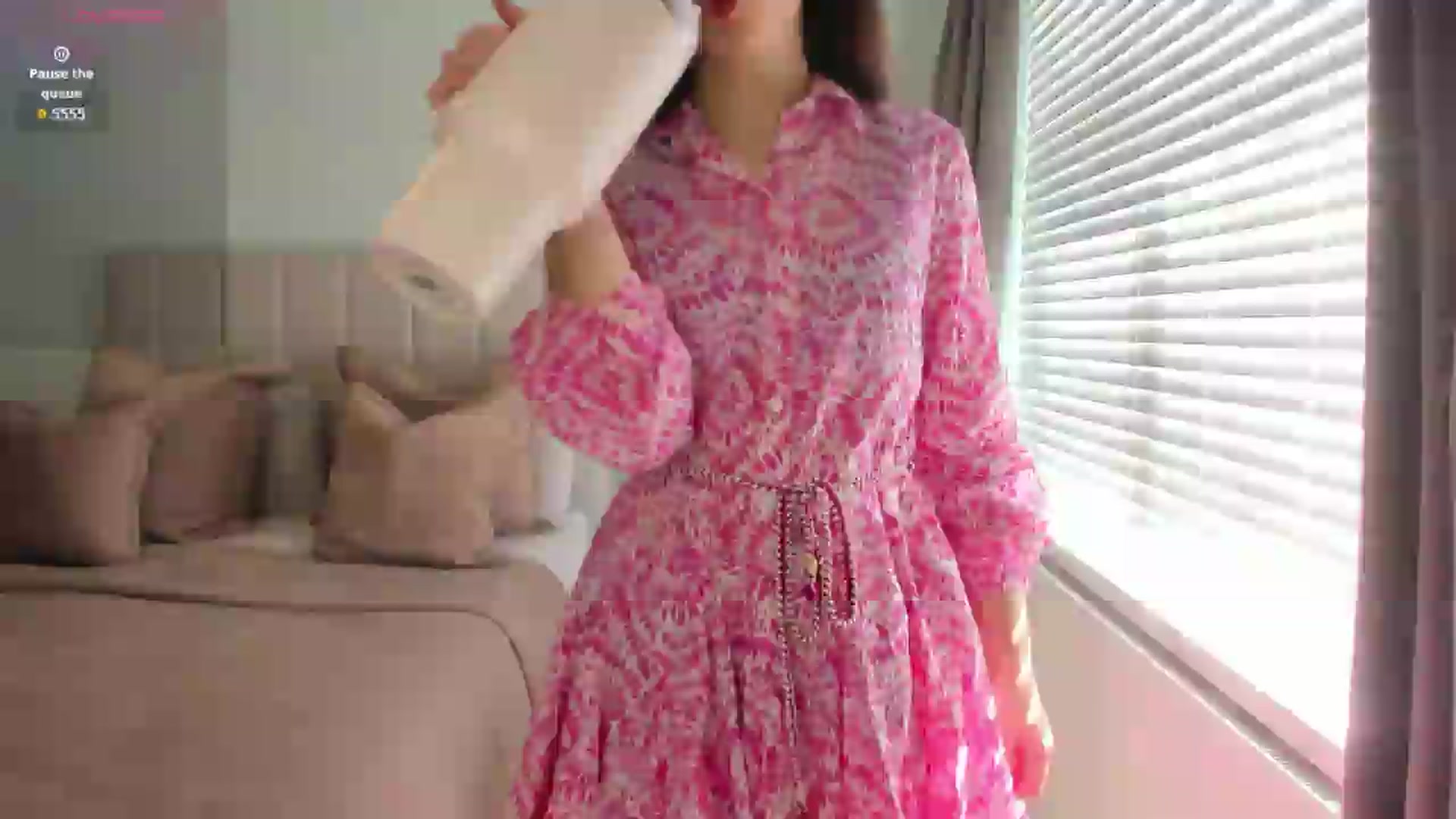 Gallery image thumbnail from SylviaShine's myfreecams stream on, 08/05/2026, 10:43 image 3 of 20