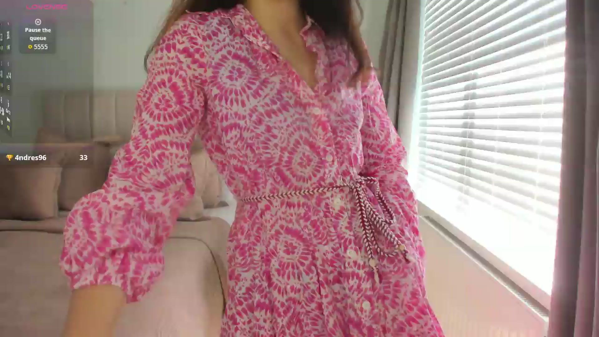 Gallery image thumbnail from SylviaShine's myfreecams stream on, 08/05/2026, 11:02 image 12 of 20