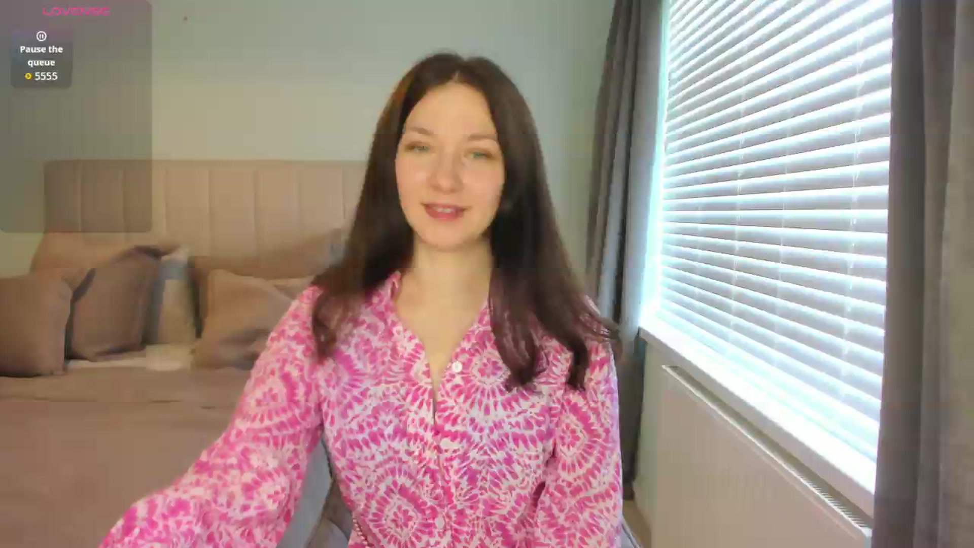 Gallery image thumbnail from SylviaShine's myfreecams stream on, 08/05/2026, 16:42 image 13 of 20