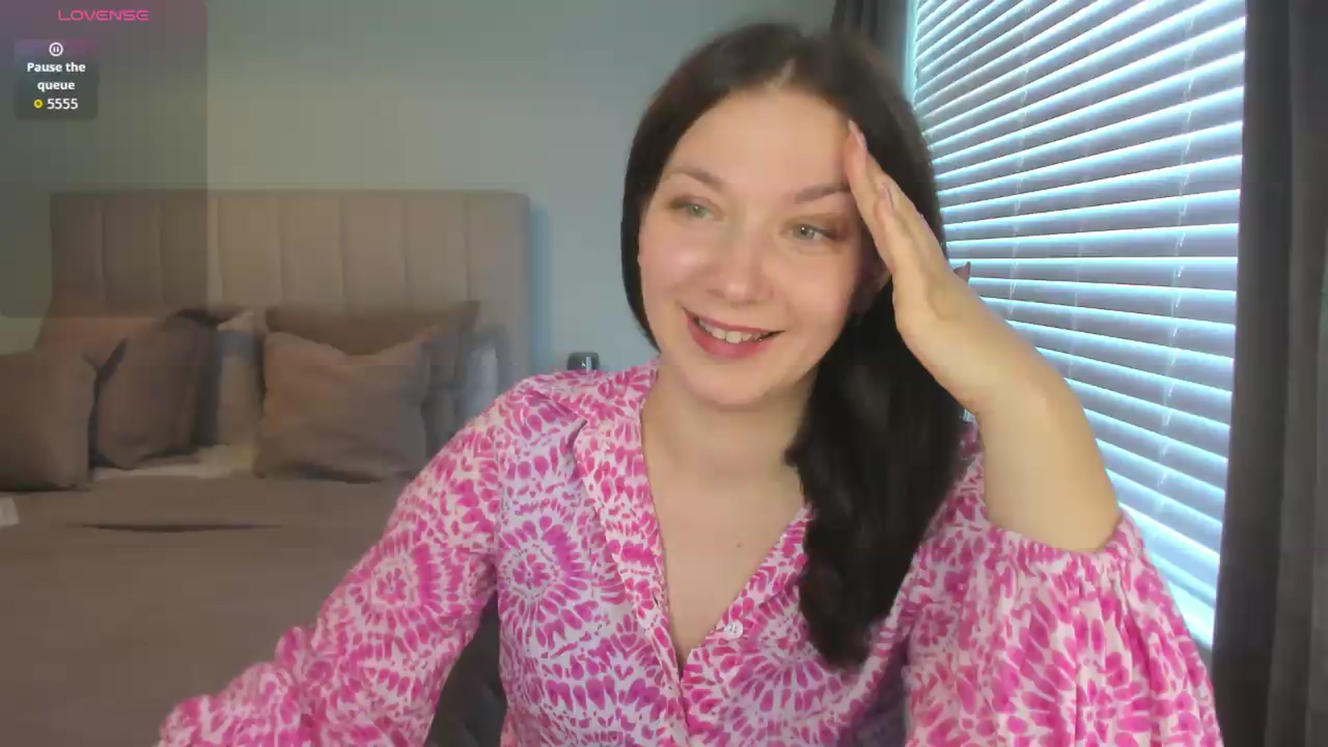 Gallery image thumbnail from SylviaShine's myfreecams stream on, 08/05/2026, 17:38 image 5 of 20