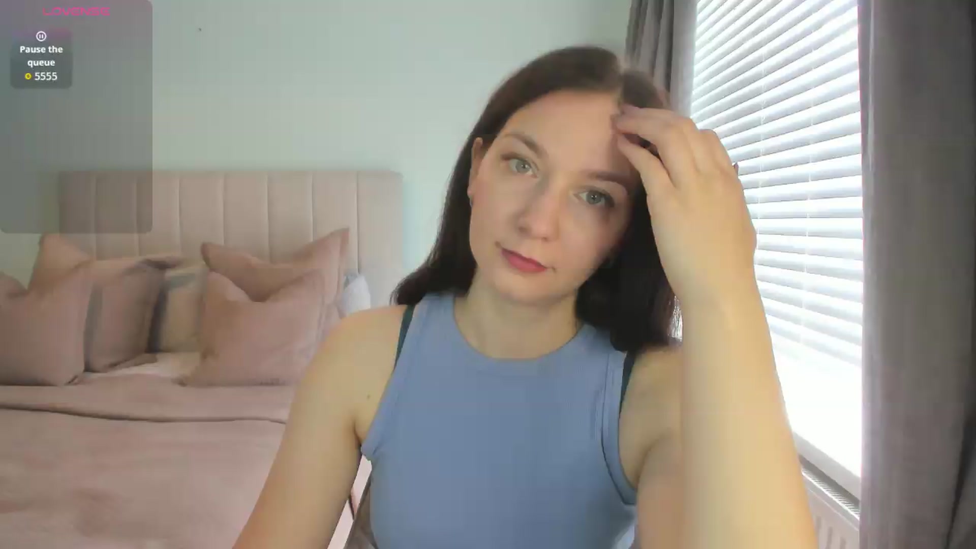 Gallery image thumbnail from SylviaShine's myfreecams stream on, 08/06/2026, 13:09 image 4 of 20