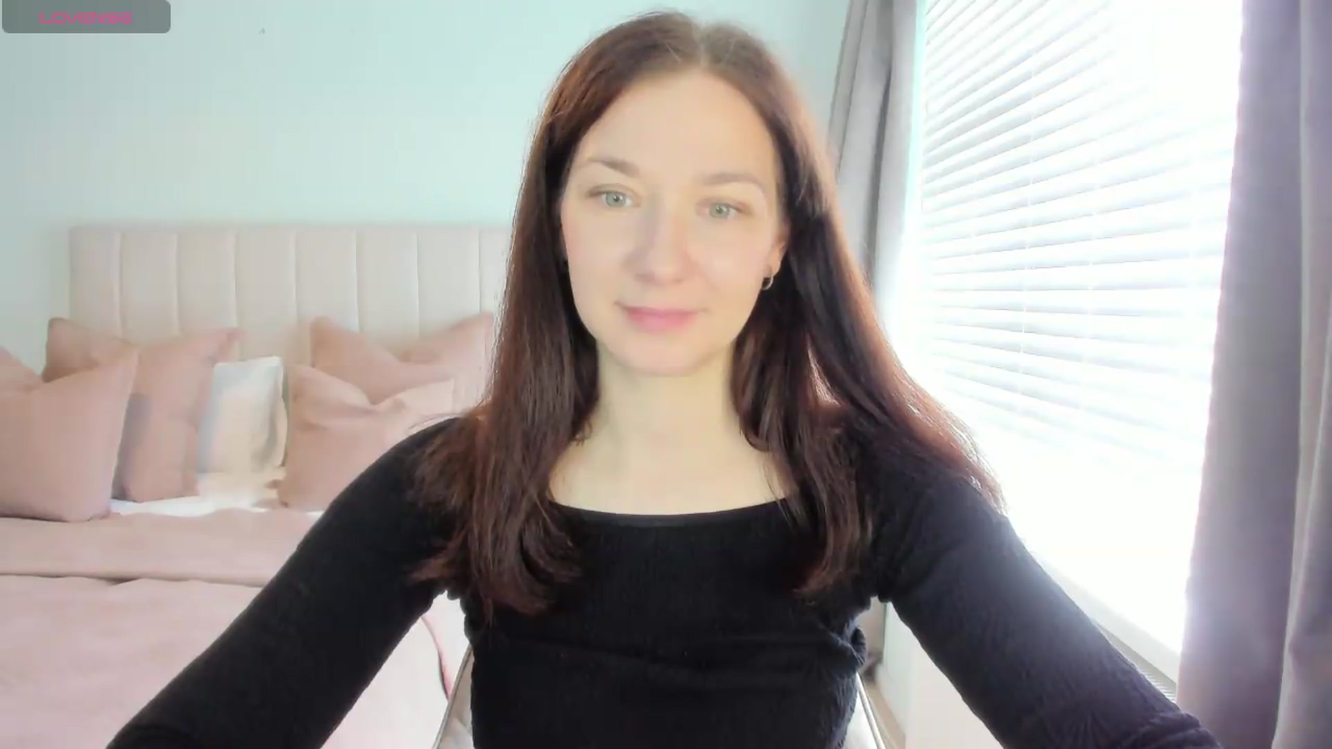 Gallery image thumbnail from SylviaShine's myfreecams stream on, 08/25/2026, 10:34 image 19 of 20