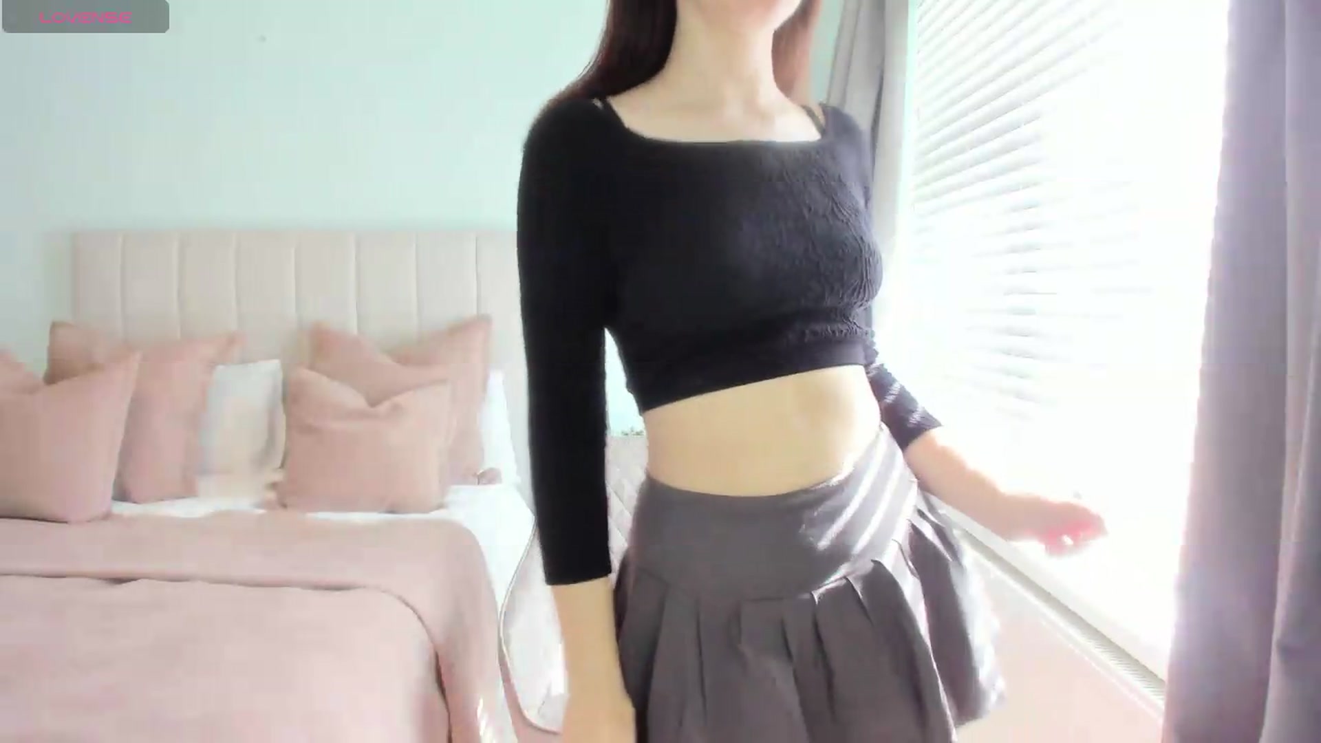 Gallery image thumbnail from SylviaShine's myfreecams stream on, 08/25/2026, 10:34 image 3 of 20