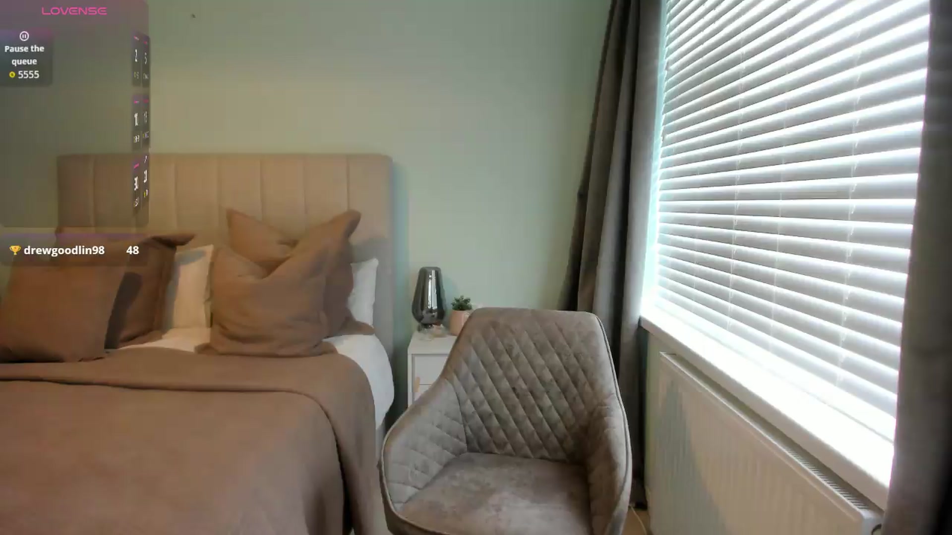 Gallery image thumbnail from SylviaShine's myfreecams stream on, 08/29/2026, 10:31 image 20 of 20