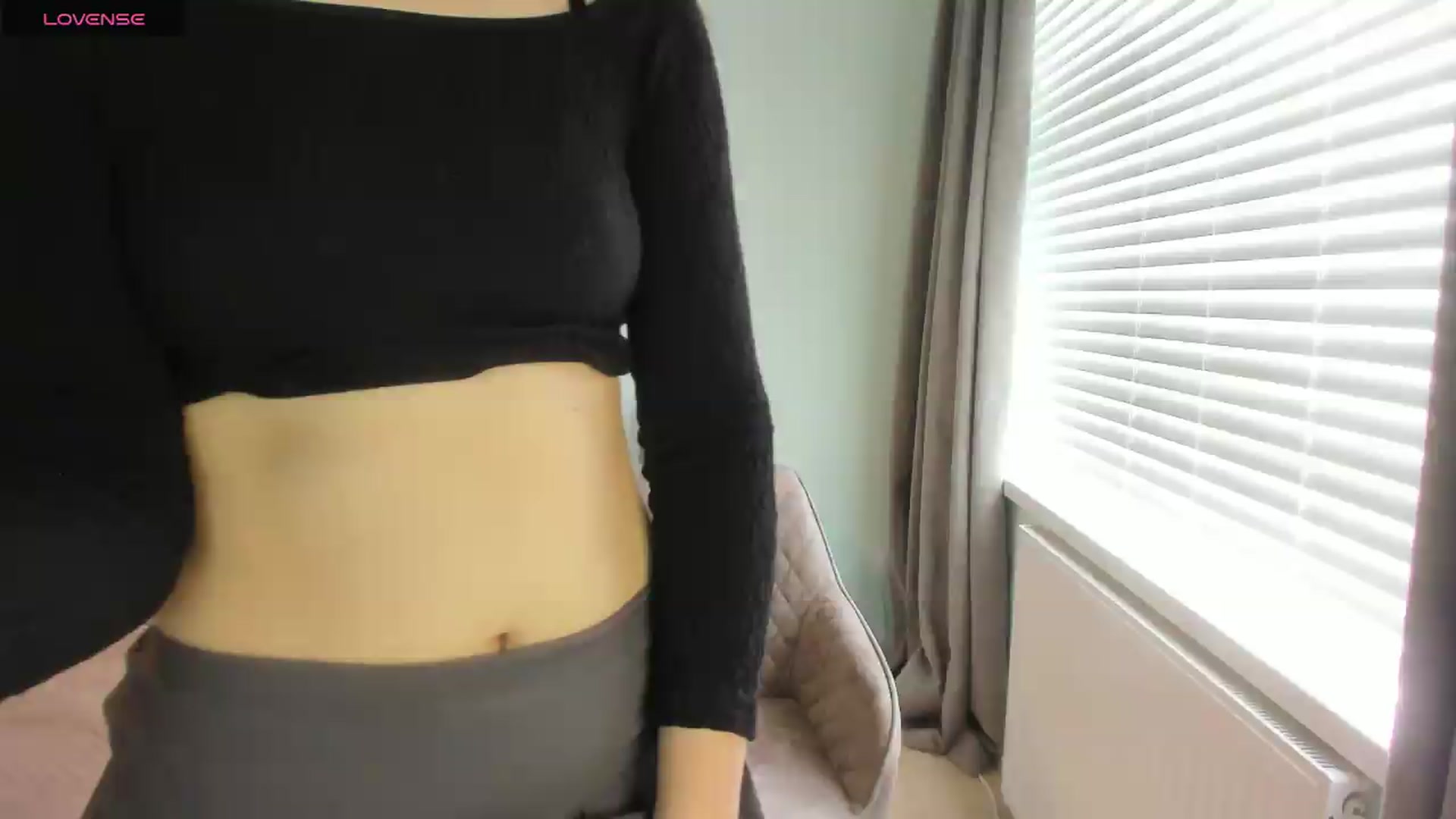 Gallery image thumbnail from SylviaShine's myfreecams stream on, 09/01/2026, 11:38 image 4 of 20