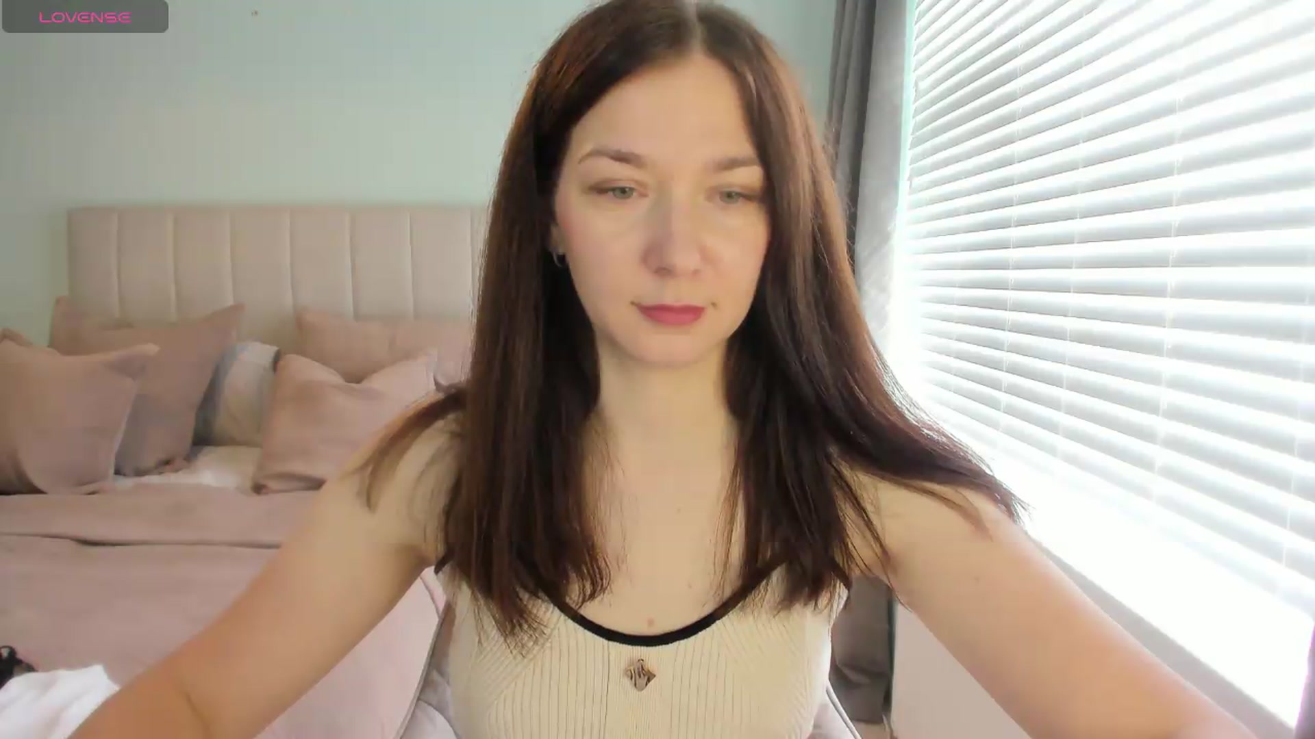 Gallery image thumbnail from SylviaShine's myfreecams stream on, 09/07/2026, 12:31 image 18 of 20