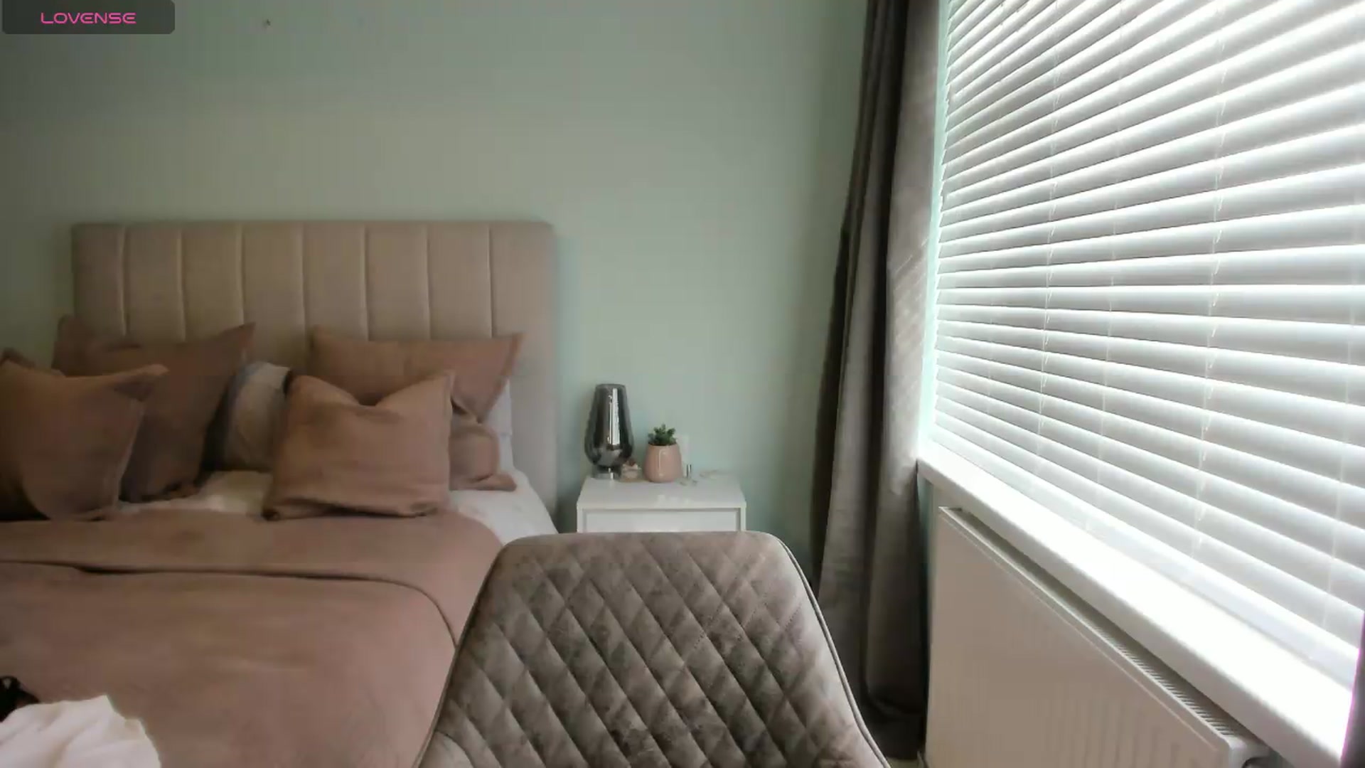Gallery image thumbnail from SylviaShine's myfreecams stream on, 09/07/2026, 12:31 image 20 of 20