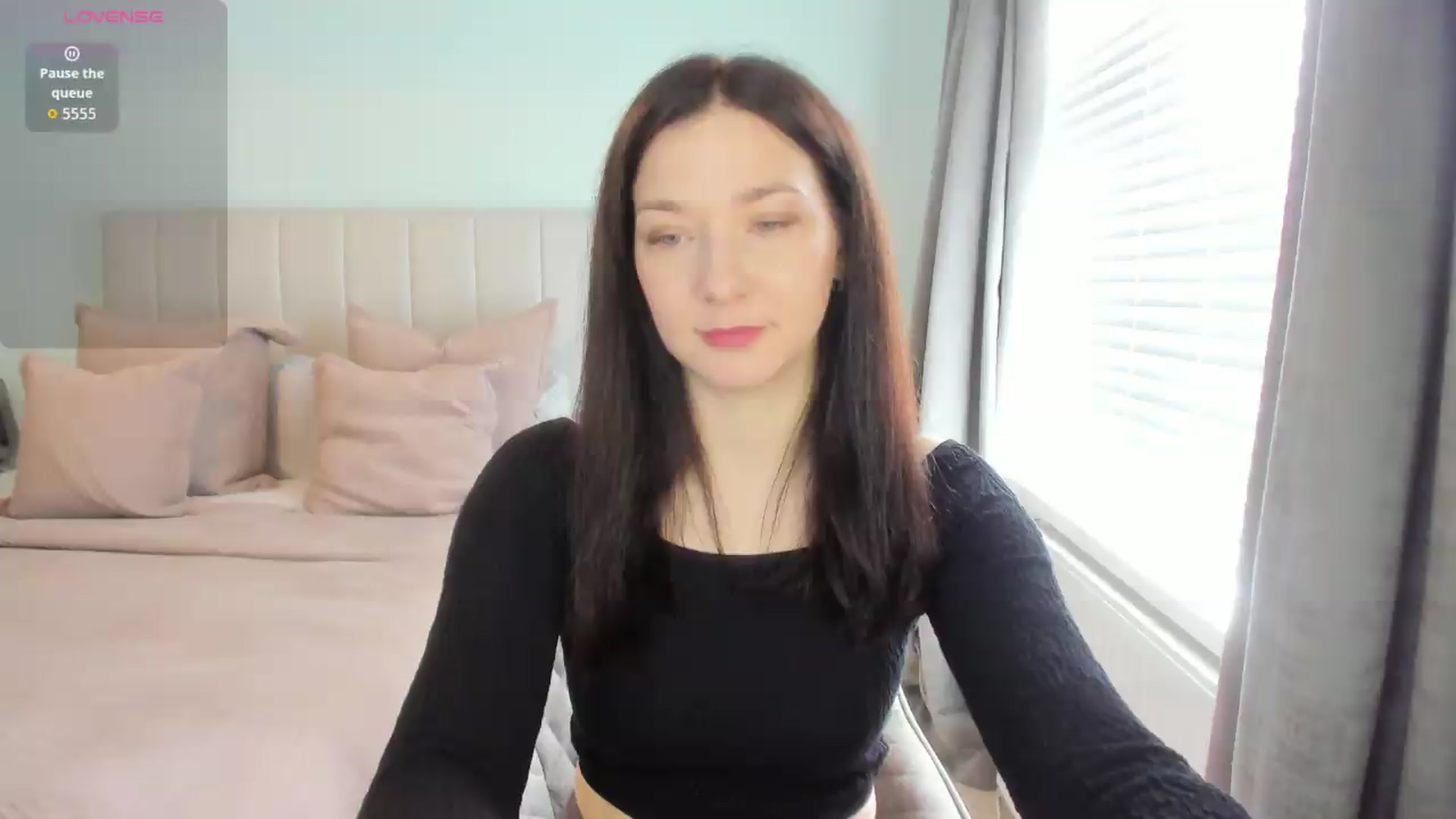 Gallery image thumbnail from SylviaShine's myfreecams stream on, 09/12/2026, 10:00 image 12 of 20
