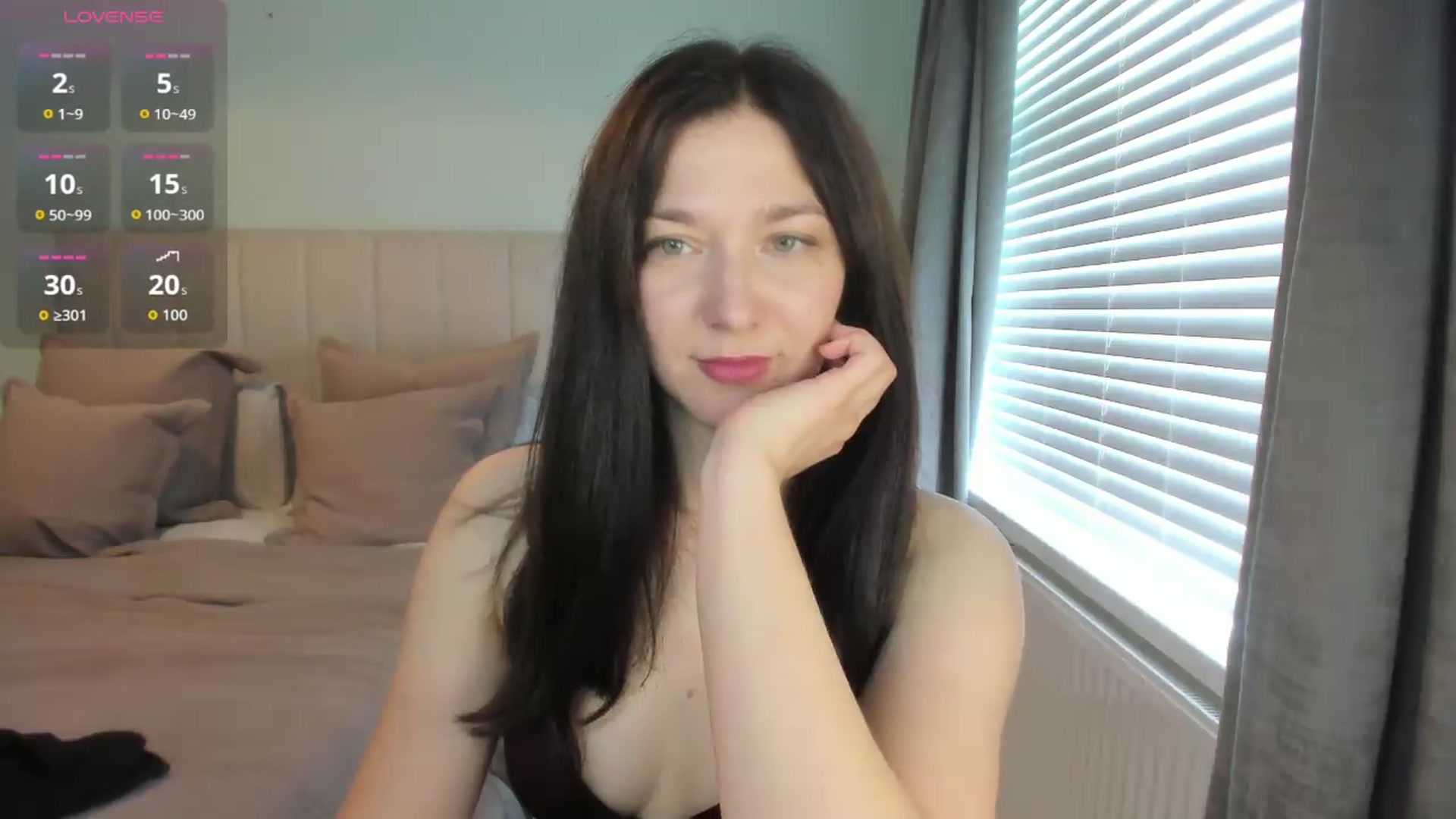 Gallery image thumbnail from SylviaShine's myfreecams stream on, 09/12/2026, 15:53 image 11 of 20