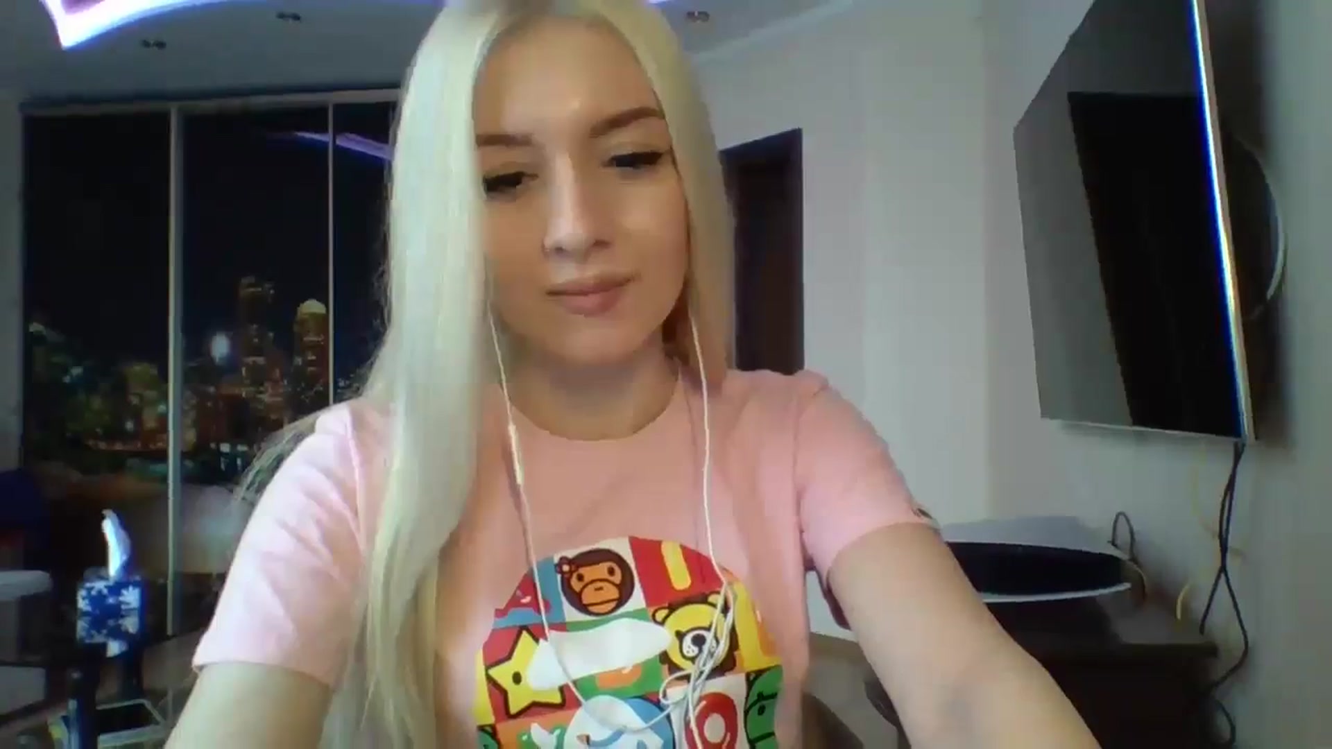 Gallery image thumbnail from SyndyRein's myfreecams stream on, 04/22/2026, 11:16 image 16 of 20
