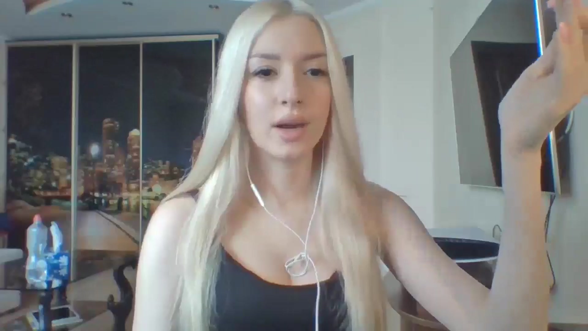 Gallery image thumbnail from SyndyRein's myfreecams stream on, 04/23/2026, 13:06 image 8 of 20