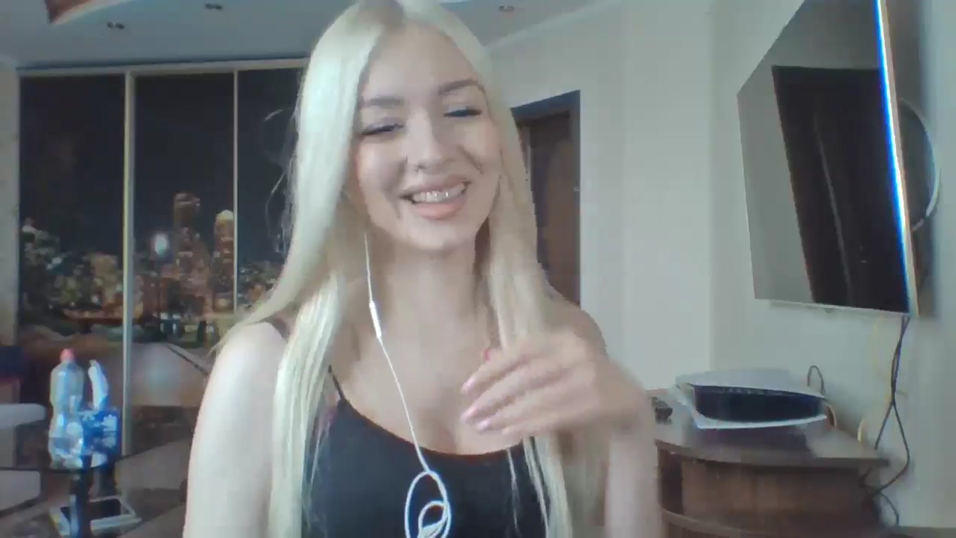Gallery image thumbnail from SyndyRein's myfreecams stream on, 04/23/2026, 14:13 image 20 of 20