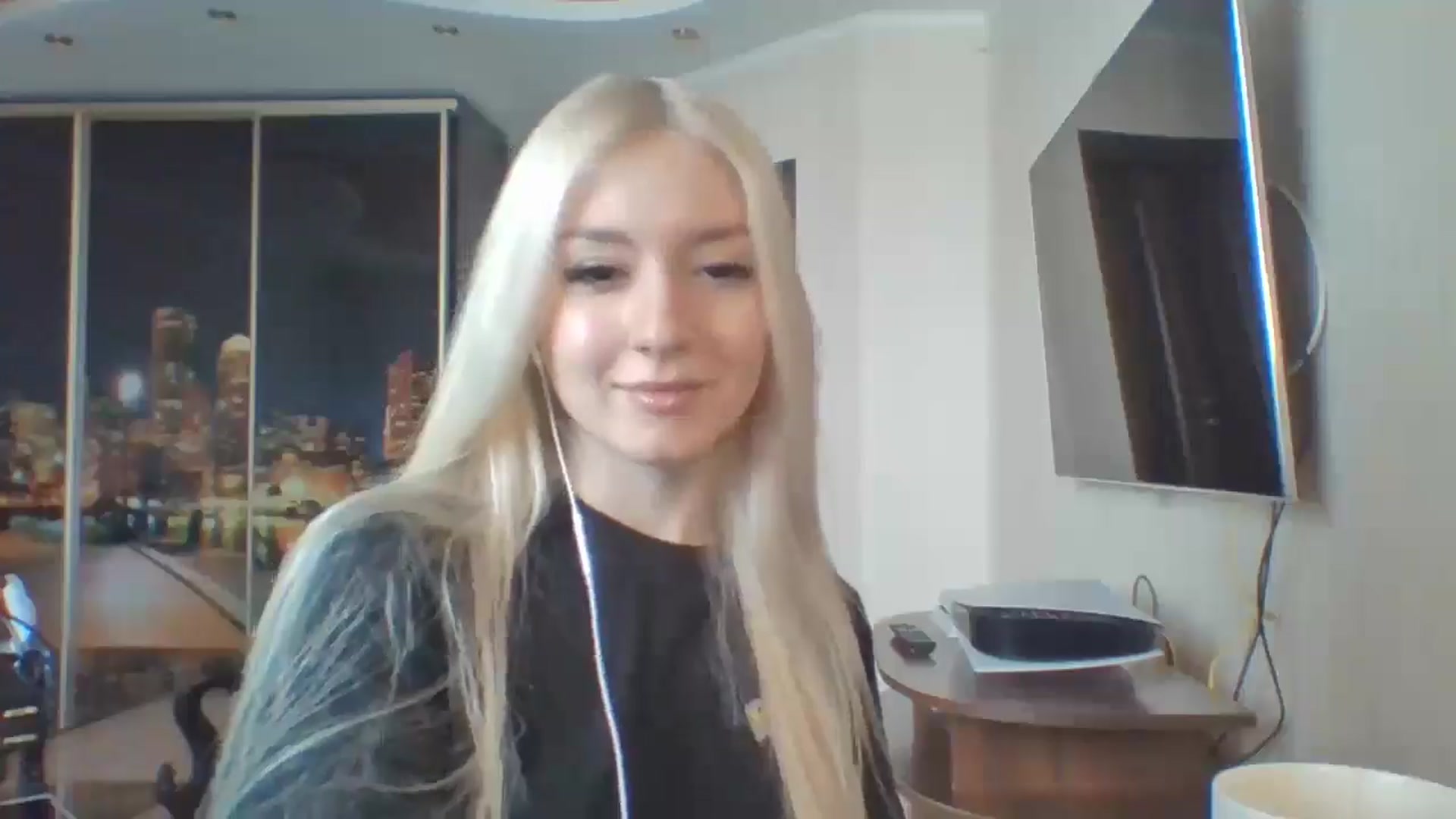 Gallery image thumbnail from SyndyRein's myfreecams stream on, 04/24/2026, 14:07 image 7 of 20