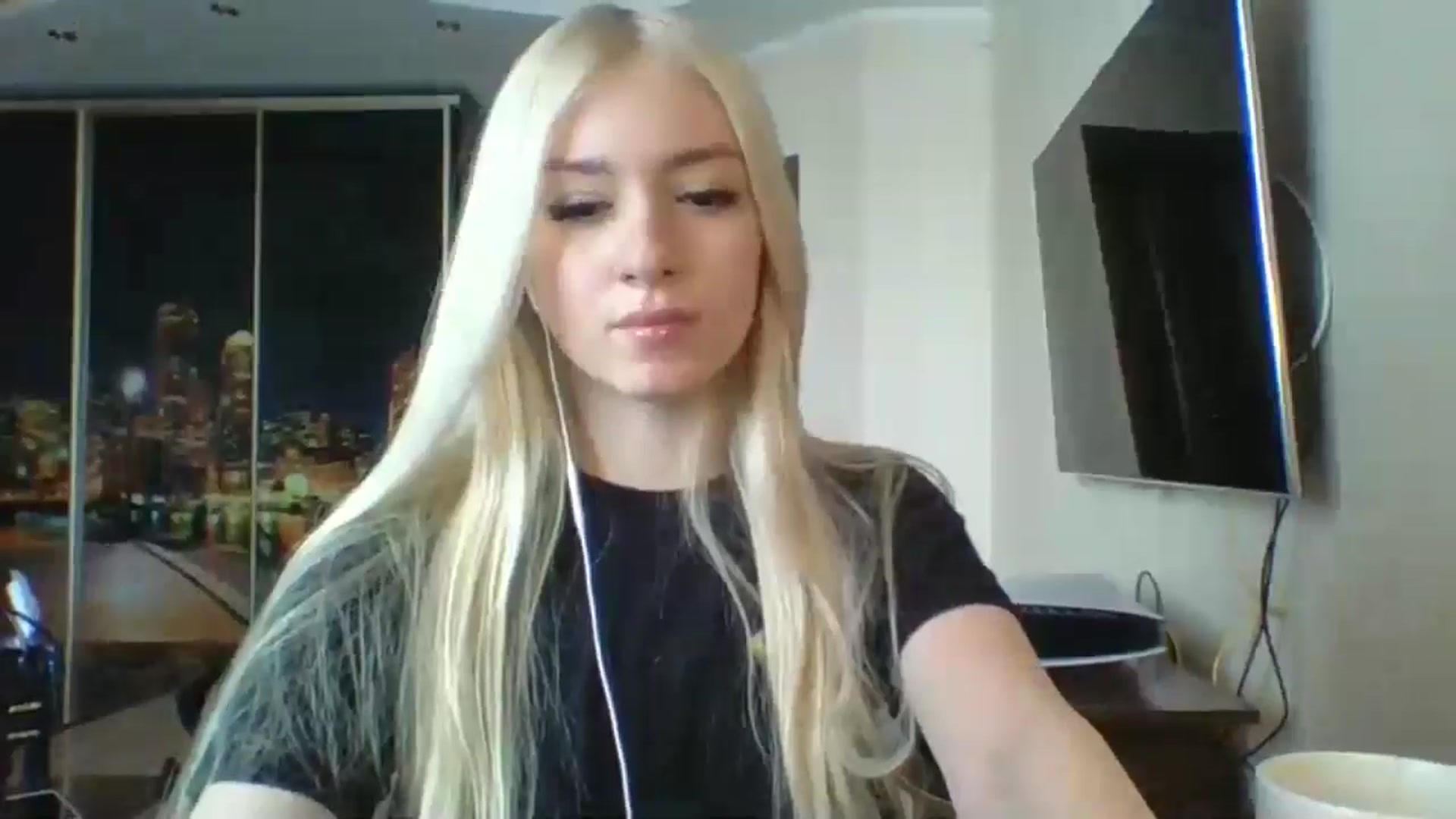 Gallery image thumbnail from SyndyRein's myfreecams stream on, 04/24/2026, 14:07 image 20 of 20
