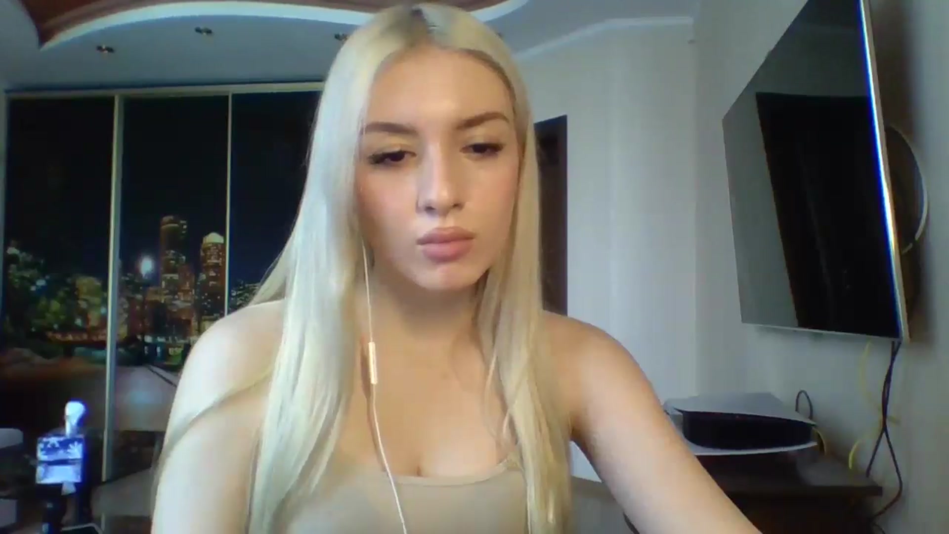 Gallery image thumbnail from SyndyRein's myfreecams stream on, 04/27/2026, 09:36 image 18 of 20