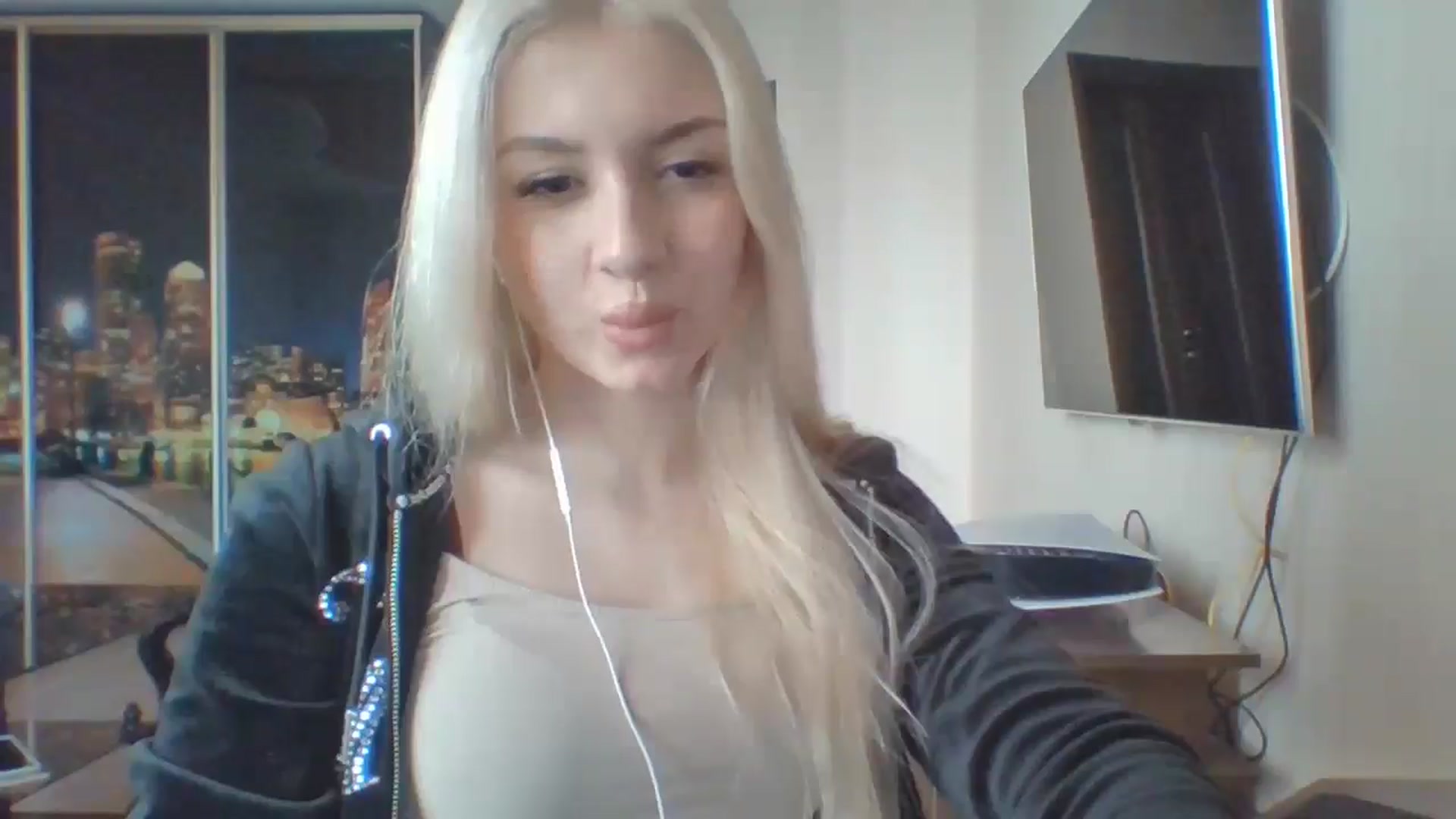 Gallery image thumbnail from SyndyRein's myfreecams stream on, 04/27/2026, 15:01 image 20 of 20