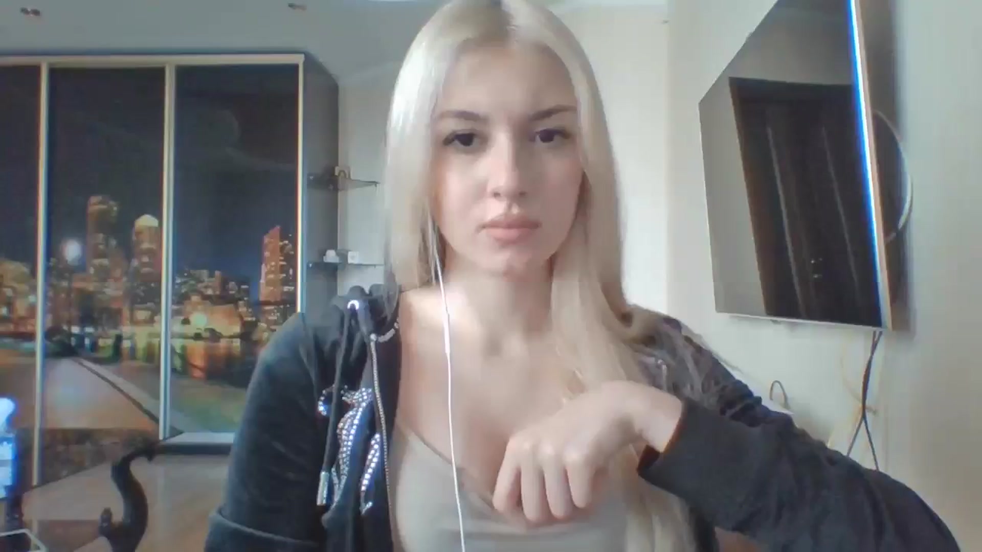 Gallery image thumbnail from SyndyRein's myfreecams stream on, 04/27/2026, 15:01 image 1 of 20