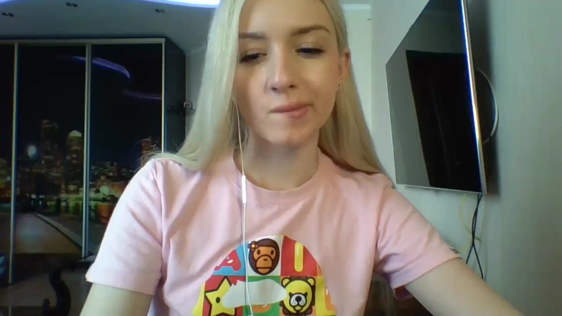 Gallery image thumbnail from SyndyRein's myfreecams stream on, 04/28/2026, 13:21 image 20 of 20