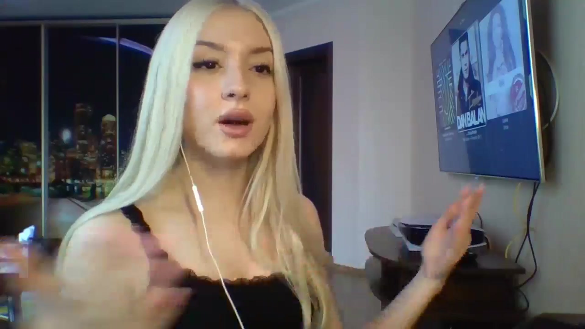 Gallery image thumbnail from SyndyRein's myfreecams stream on, 04/29/2026, 10:45 image 18 of 20