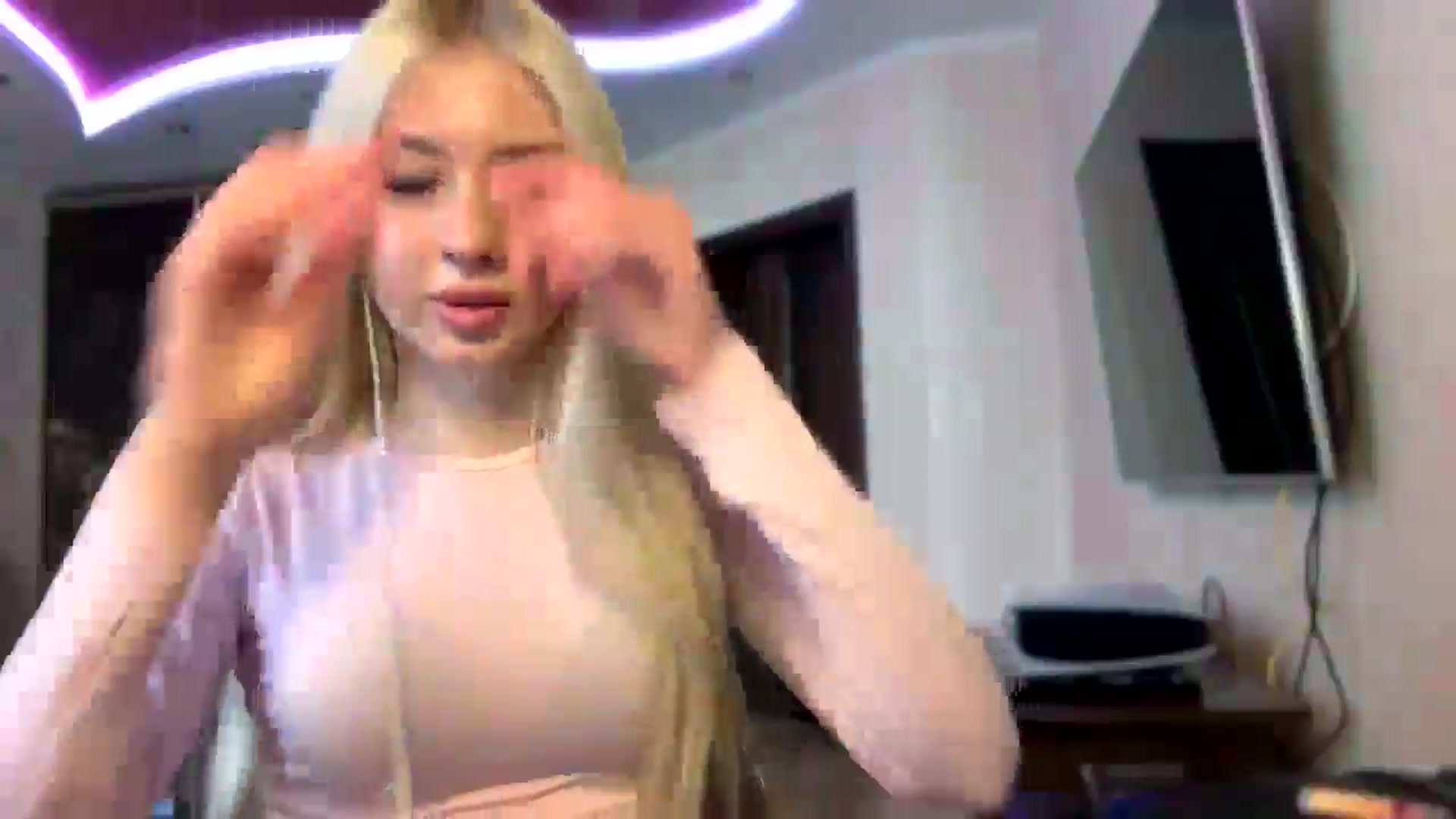 Gallery image thumbnail from SyndyRein's myfreecams stream on, 05/04/2026, 09:38 image 5 of 20