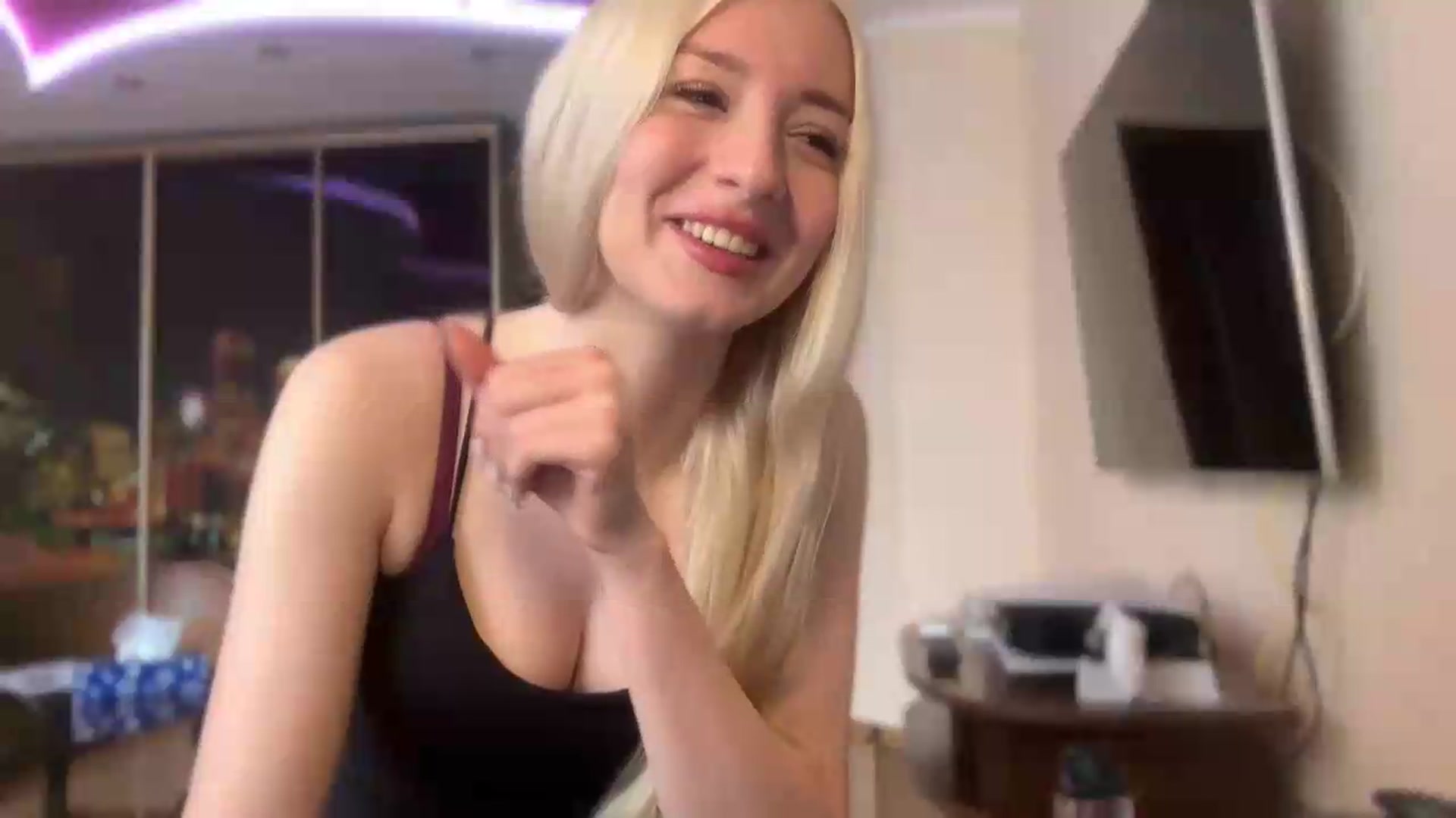 Gallery image thumbnail from SyndyRein's myfreecams stream on, 05/25/2026, 08:42 image 19 of 20